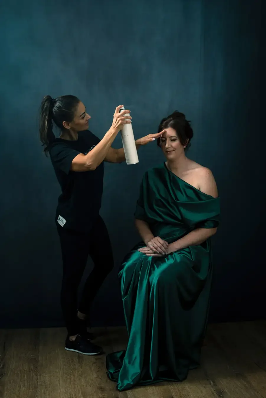 Jennifer-Taylor-vividity-FROCKTOBER22_Behind-the-scenes_01.webp