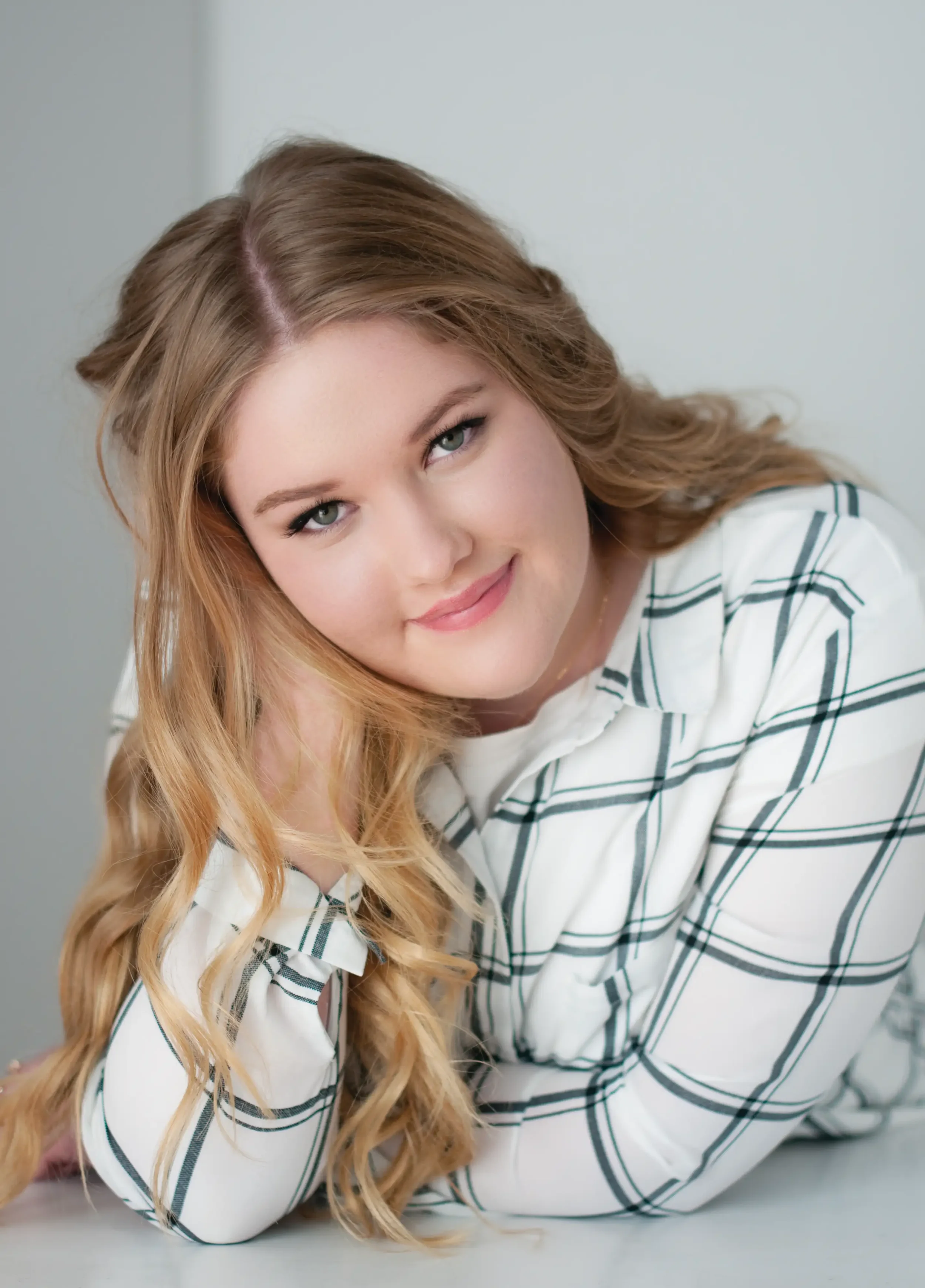 vividity-jennifer-taylor-adele.webp