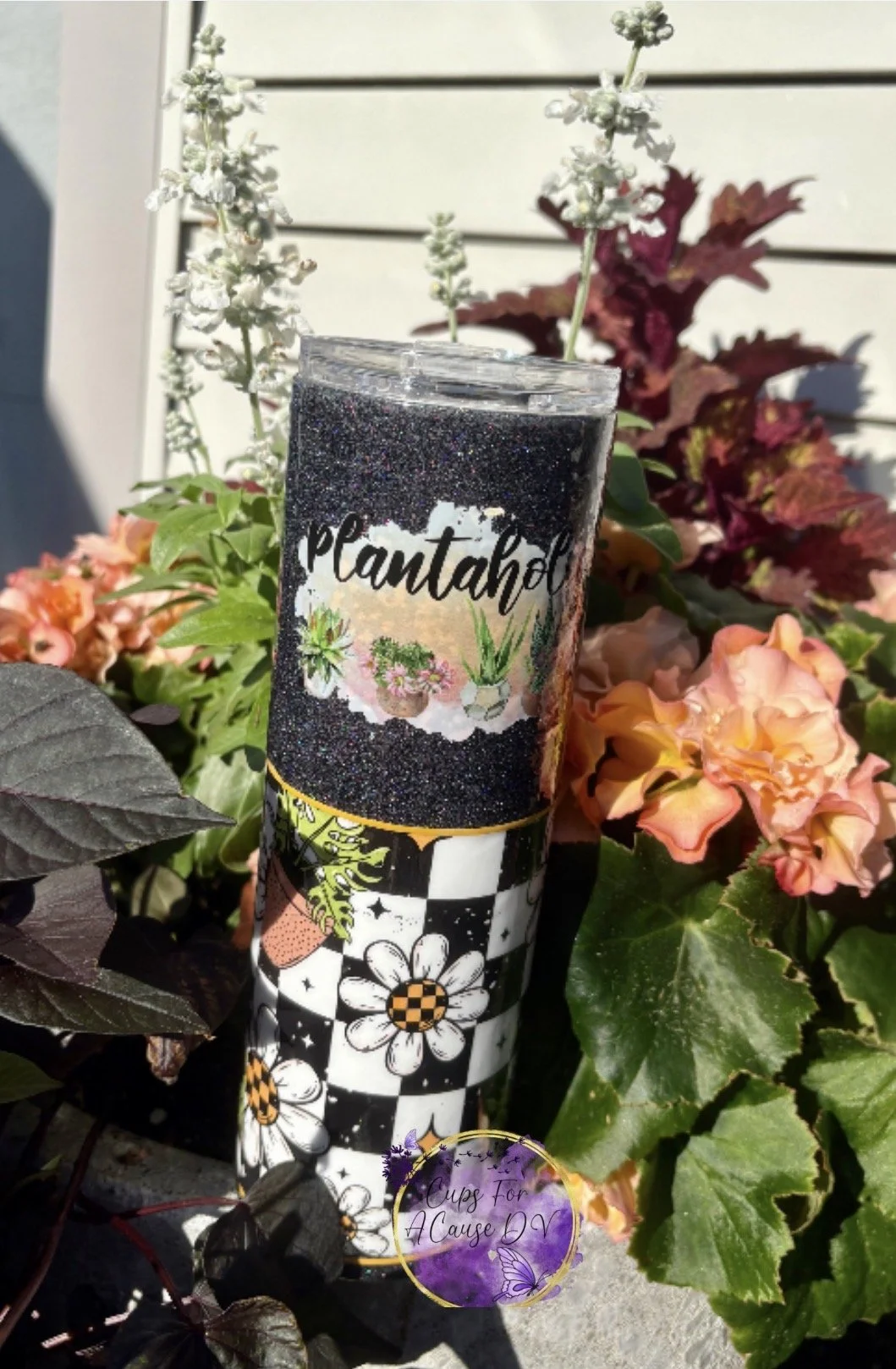Plantaholic with black glitter 30 oz