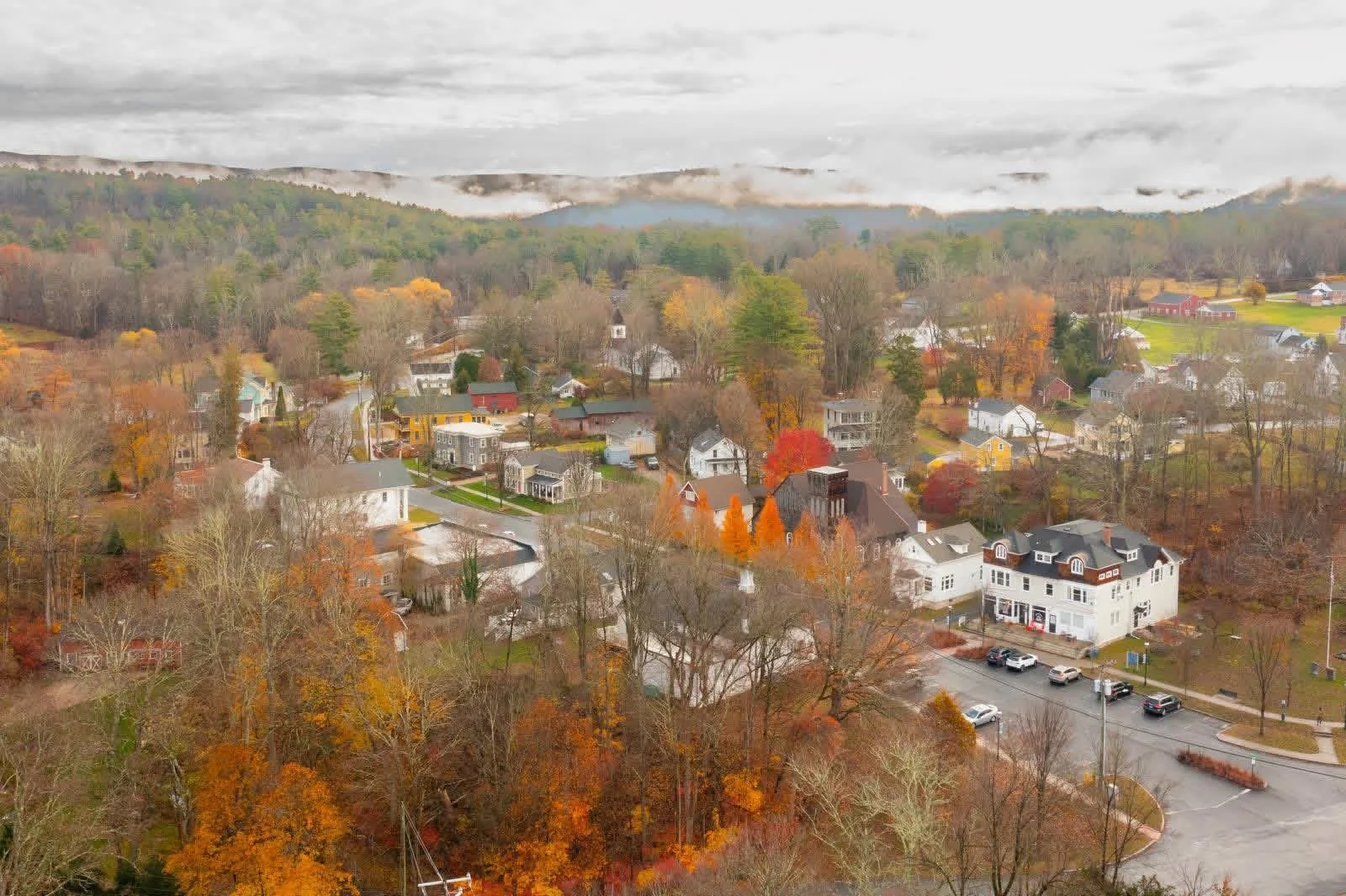 SlideshowCanaanFallsVillage.jpeg