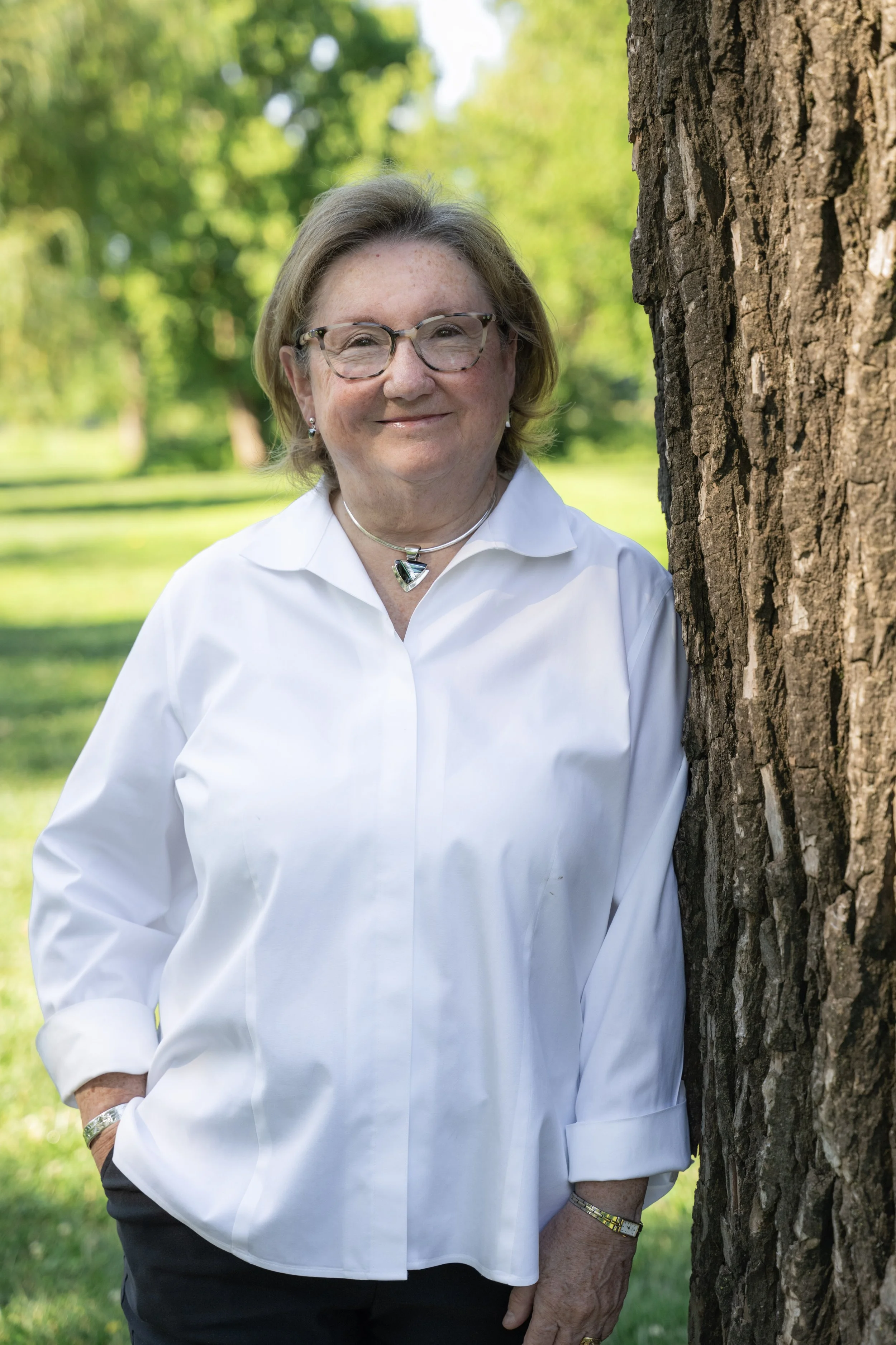 Artist Ruthie Wolkey, featured in Fusion Fine Art in Parkville, MO.