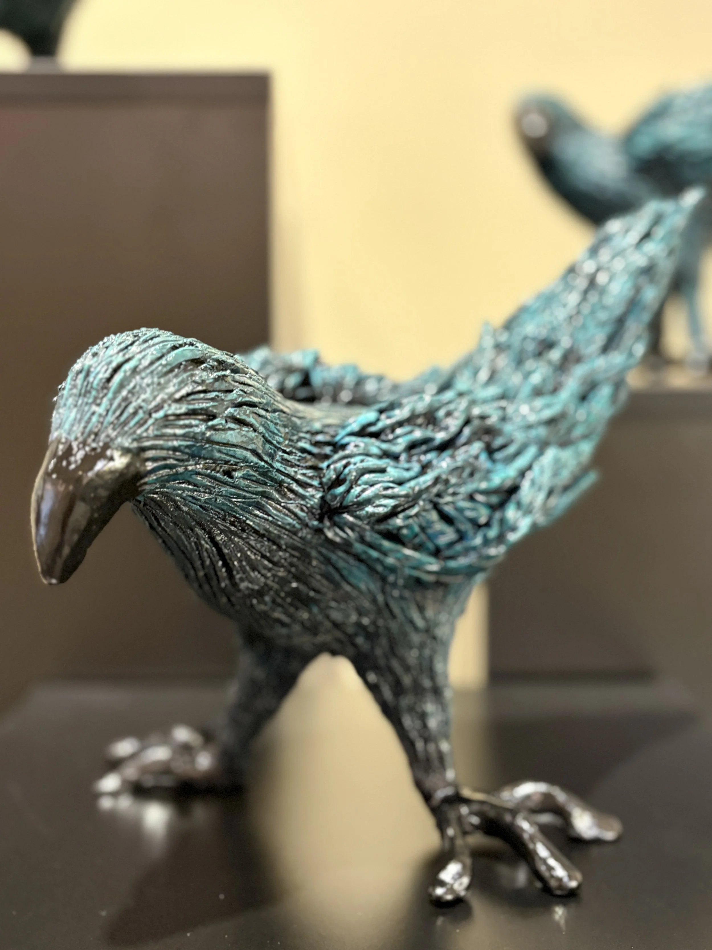 Leslie Mason's crow sculpture - featured in the Fusion Fine Art gallery.