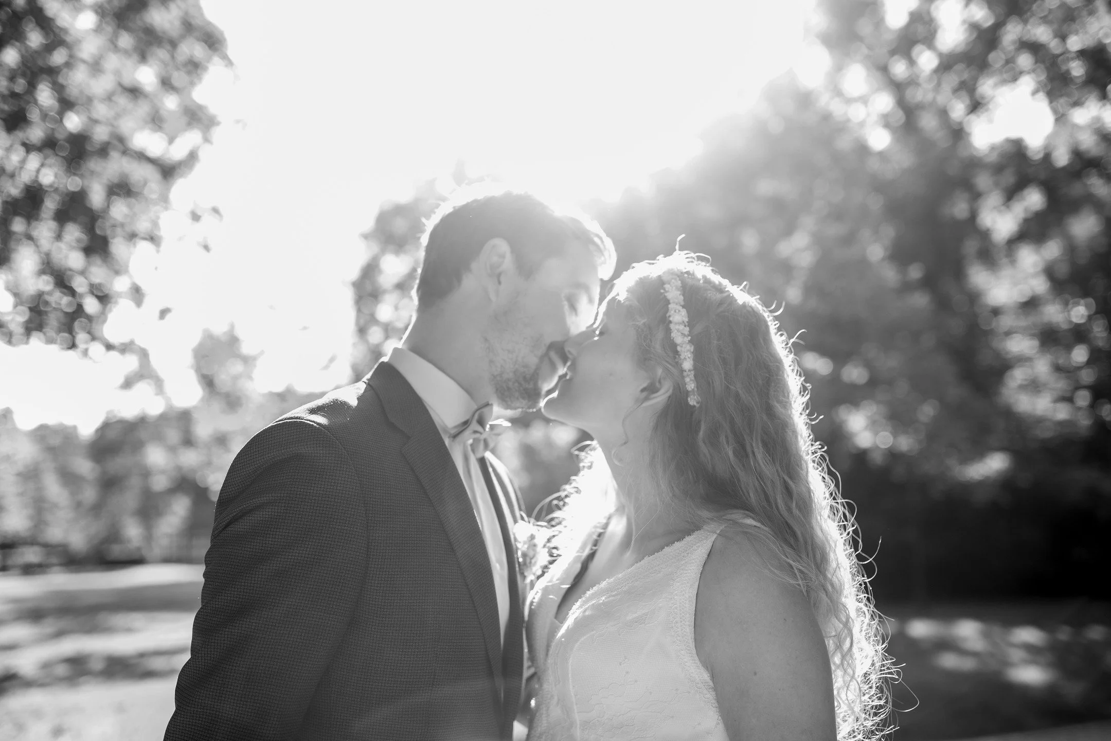 Die Hochzeit von Sarah und Christoph hatte eine ganz besonderes Regel: Anstelle von Geschenken brachte jeder Gast etwas f&uuml;rs Hochzeits-Buffet mit! Dadurch entstand eine ganz besondere, famili&auml;re Stimmung. Ich fand das total toll und frage m