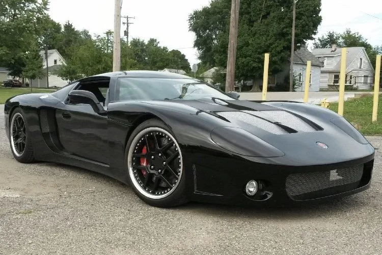 we deliver quality repairs, custom graphics, and durable finishes that extend vehicle life while maintaining a professional appearance for your business.