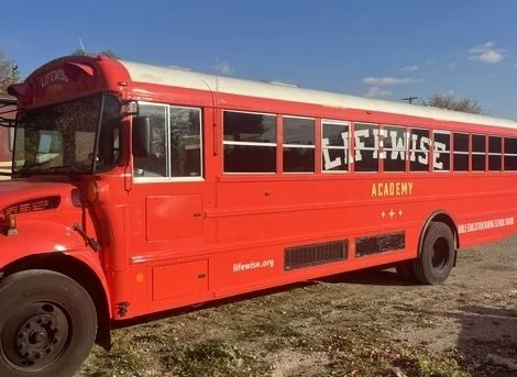 School bus warranty repair shop located in Akron, Indiana. NII Coatings does school and fleet bus repair and painting.