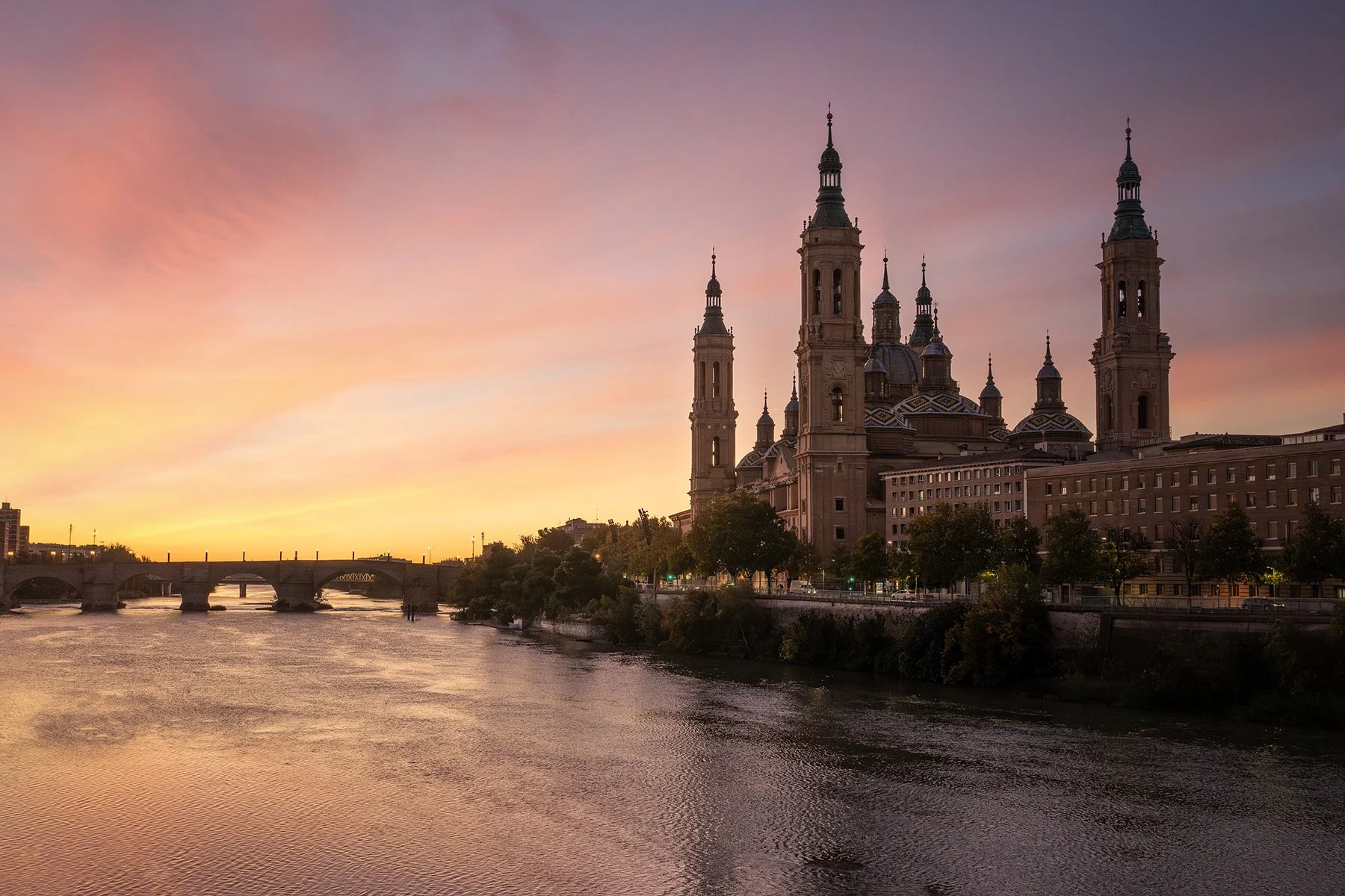 "The Pilar Wakes"