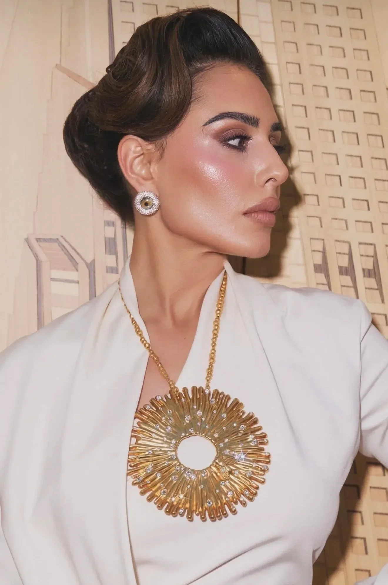 red carpet look hair and make up
