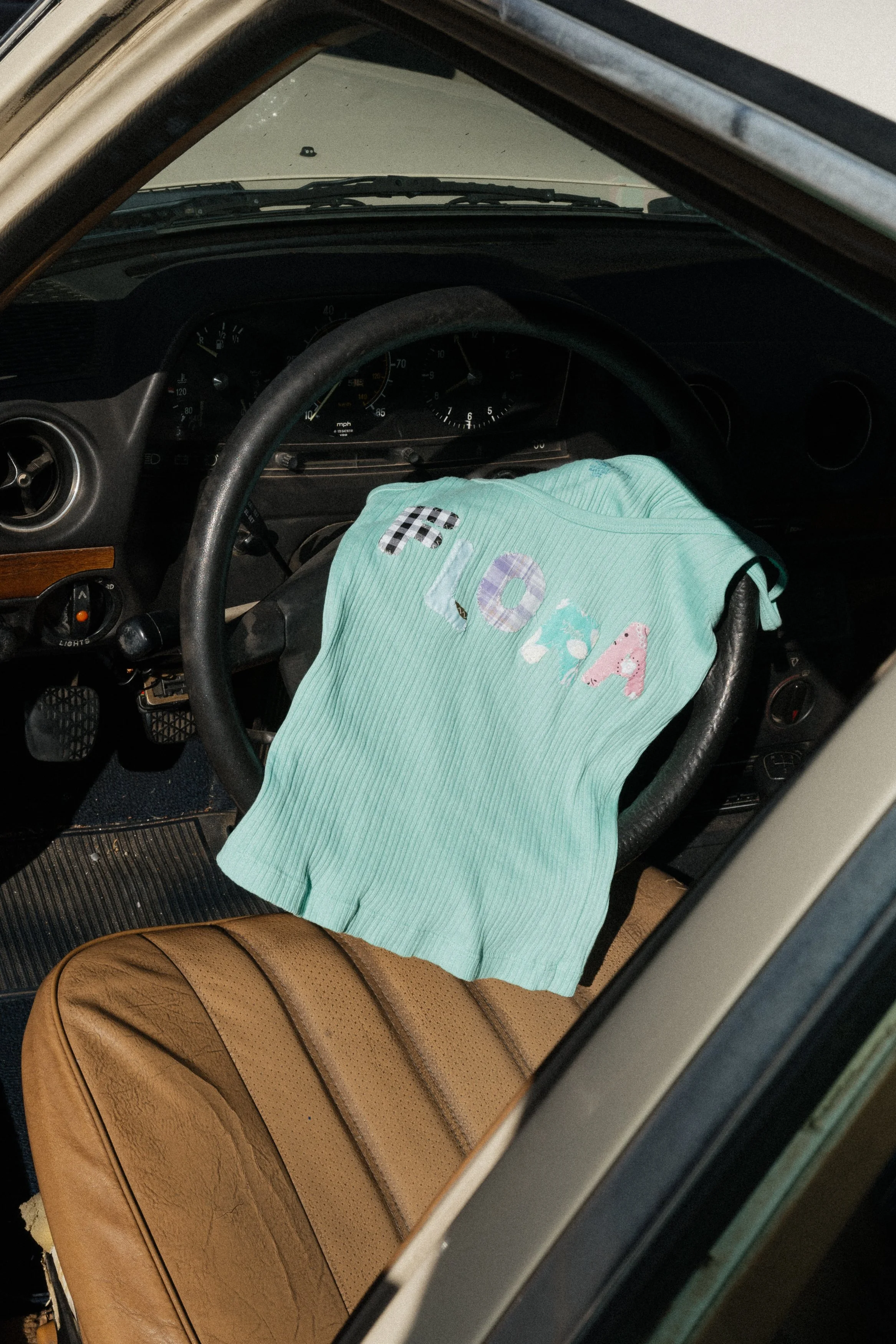 flora-cafe-mint-ribbed-tank-vintage-car.jpg