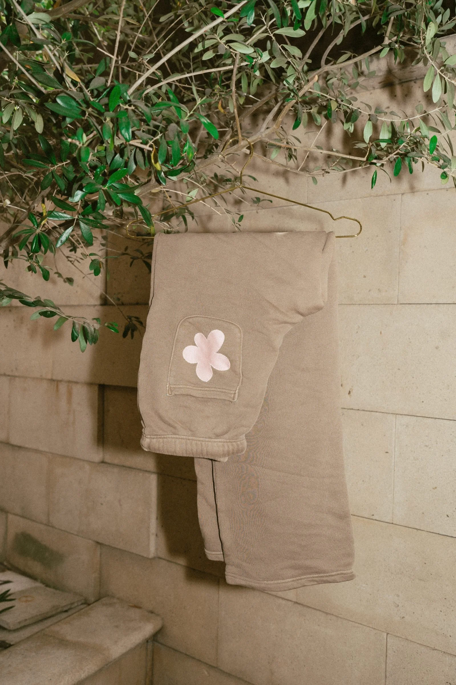 flora-cafe-tan-sweatpants-flower-patch.jpg