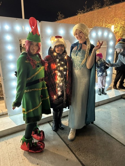 Lesley Parnell - Balanced Approach - Tree lighting event at Quaker Square 2025