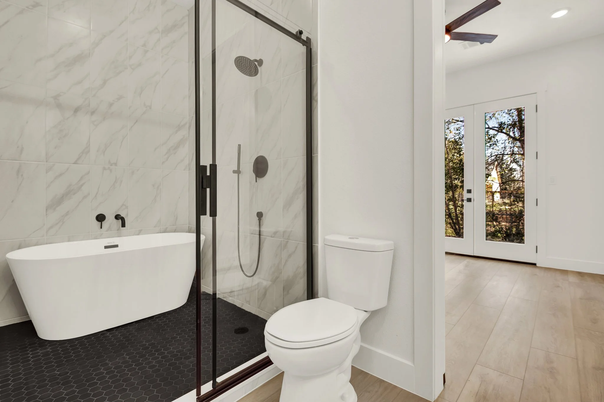 613 S Cherry St MLS-24.jpg