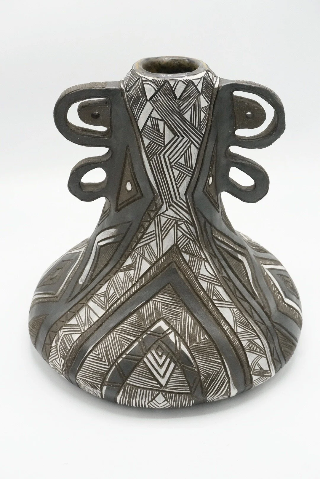 Kumasi 2018  
15 x 8 in, Stoneware, Slip (In Private Collection)
