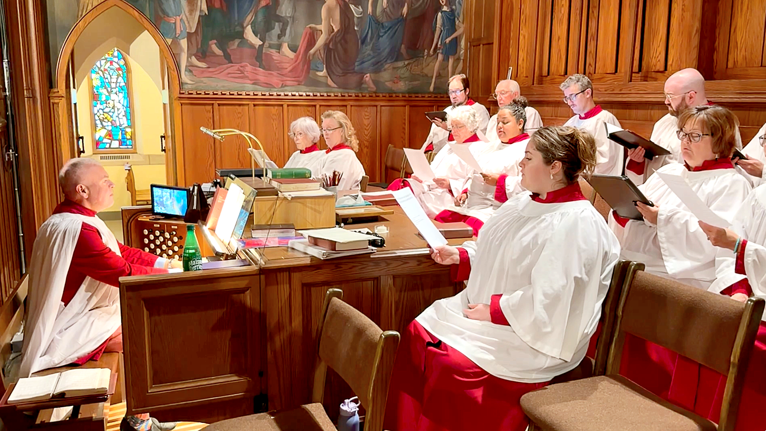 Michael directing choir during service at St. Thomas’ Church Whitemarsh.