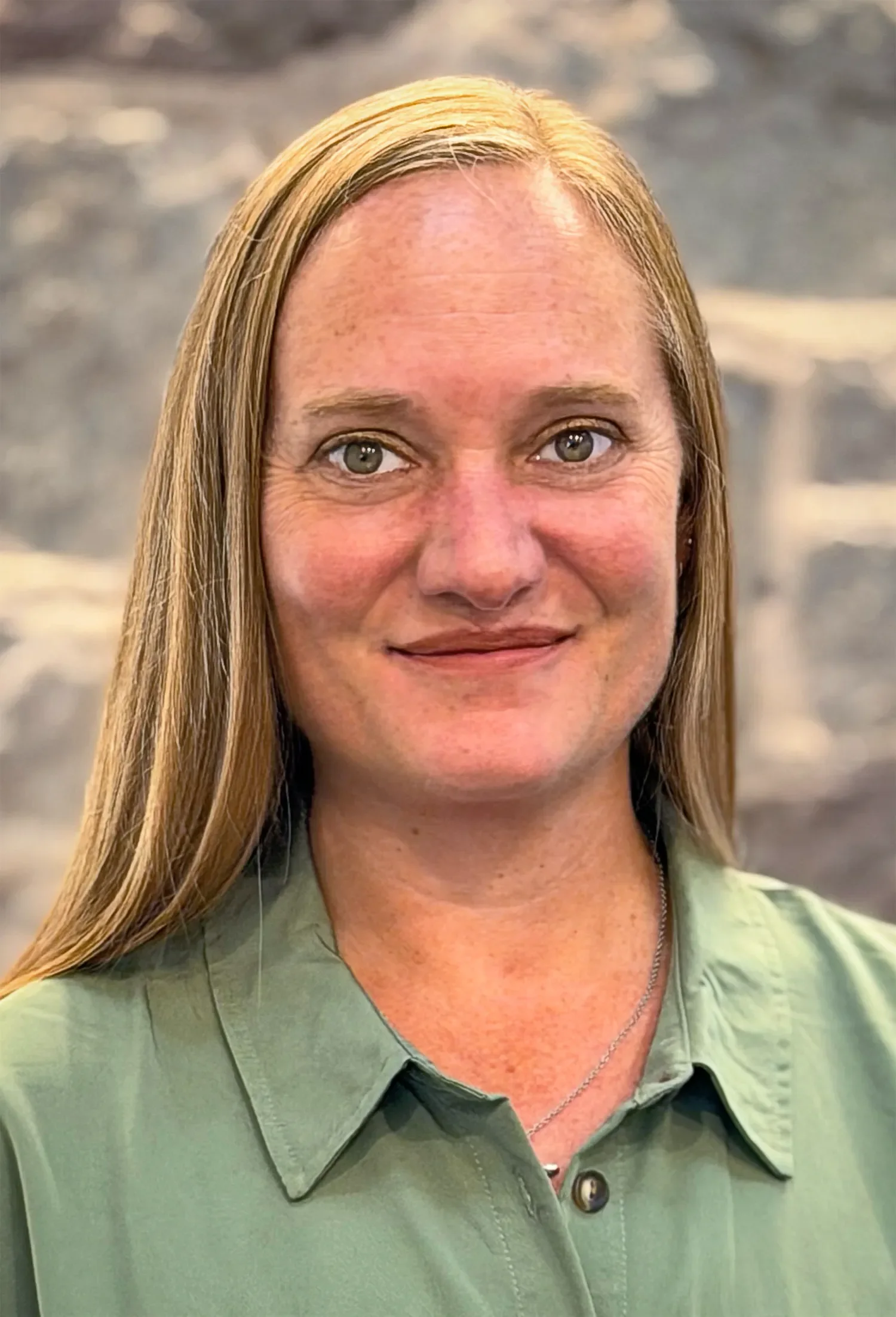 Portrait of Liz, Vestry member at St. Thomas Church Whitemarsh.