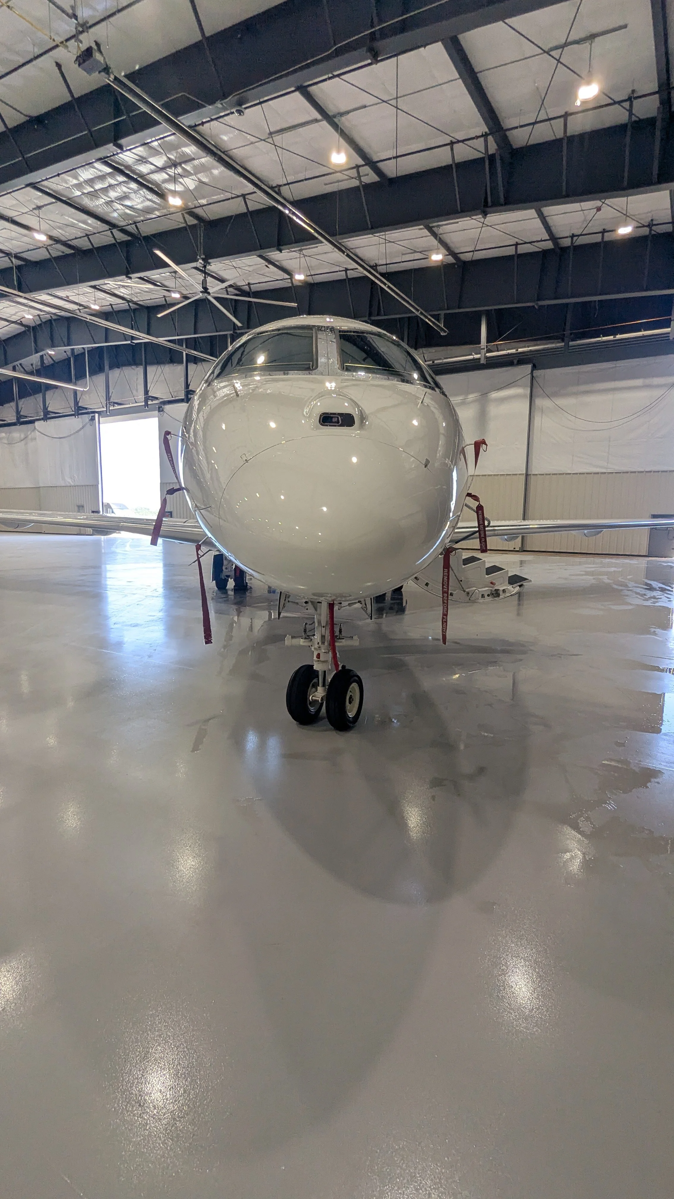 Yet another wet wash for a Praetor 500 here in DAL Dallas Lovefield, TX