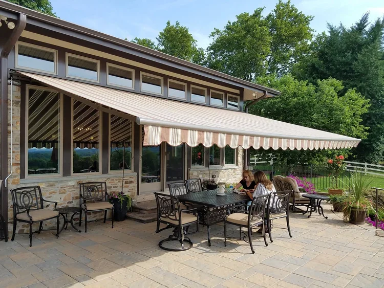 Estate_Awning-1.webp