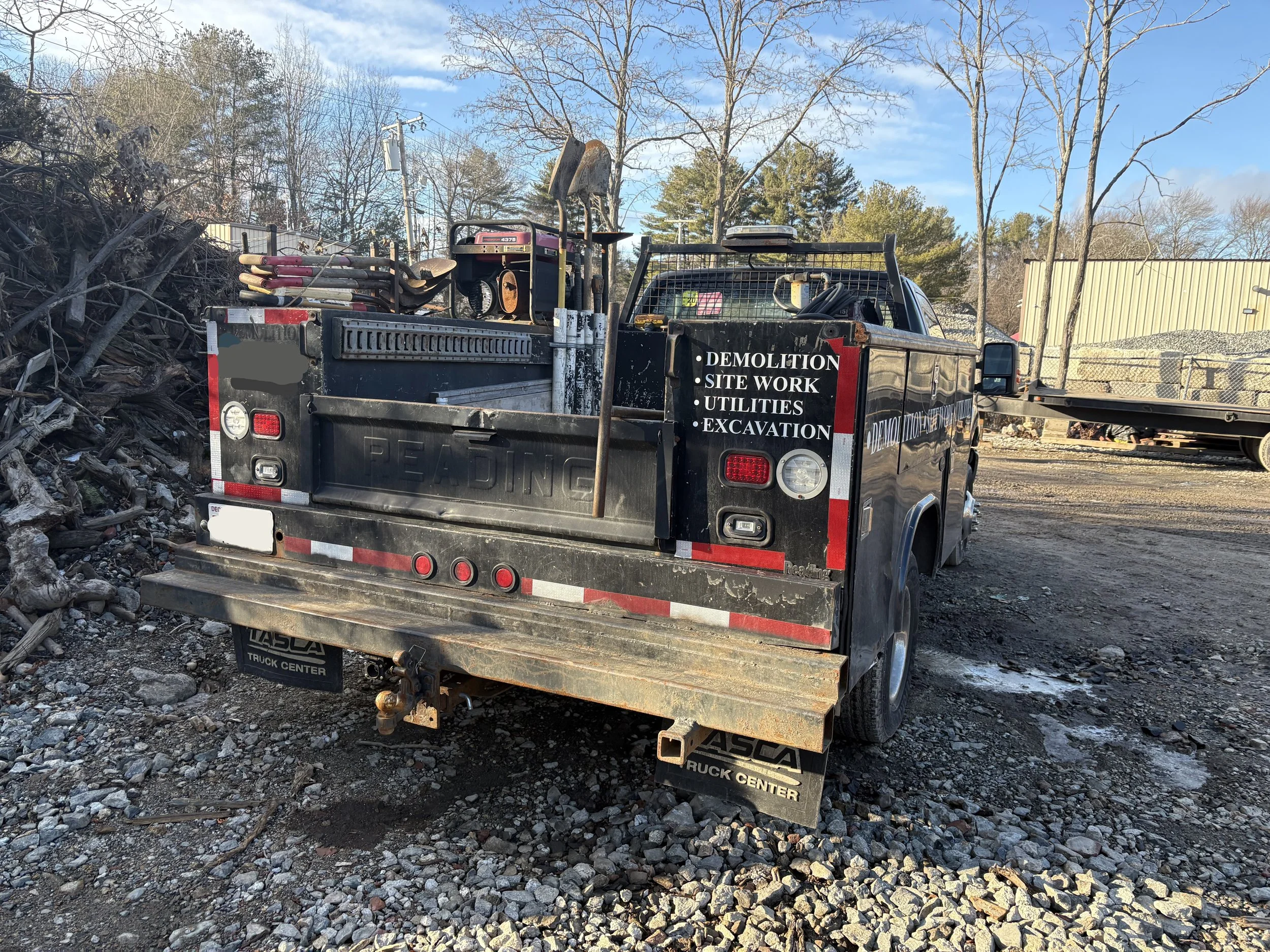 BlackF350-rear.jpg