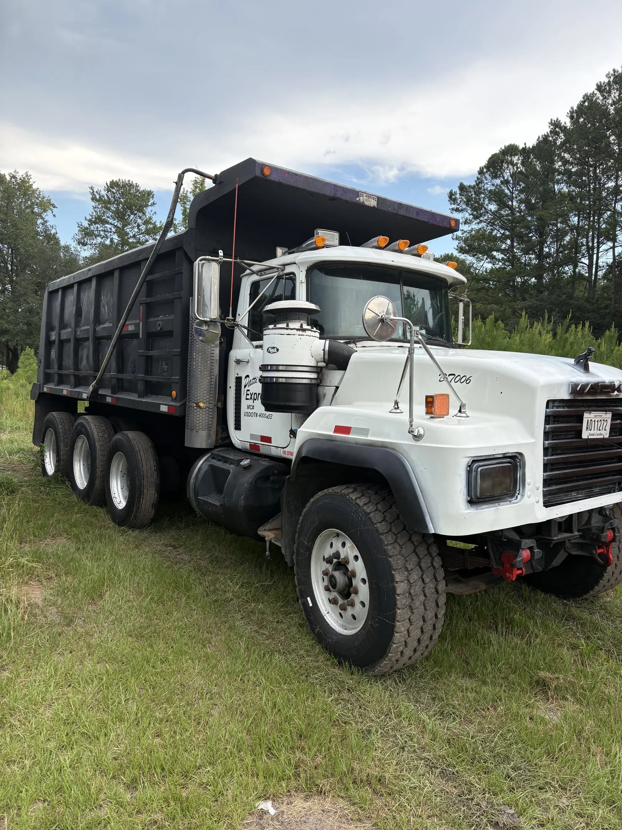 2001+Mack+Pic+2.webp