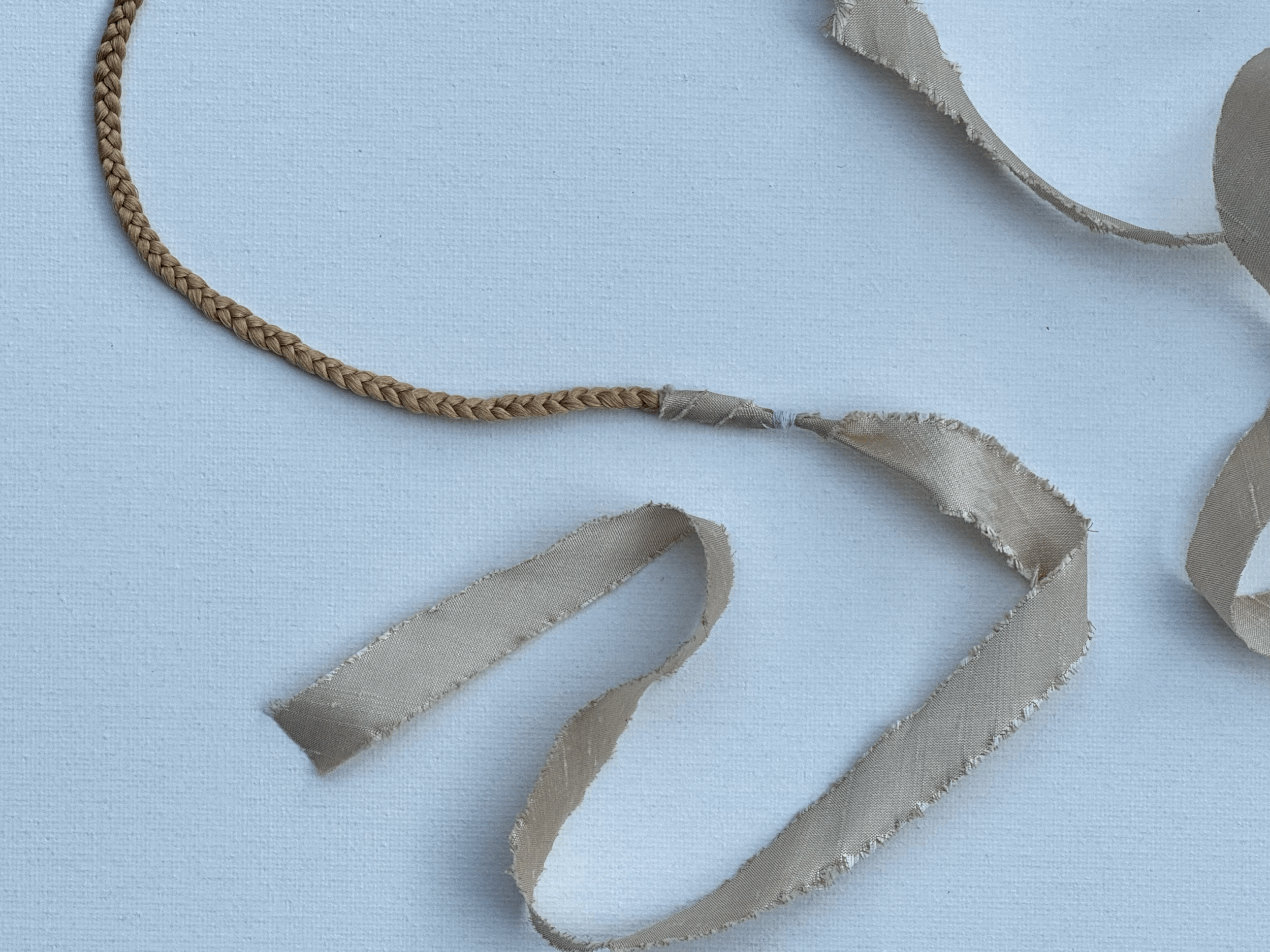 Silk braid chocker