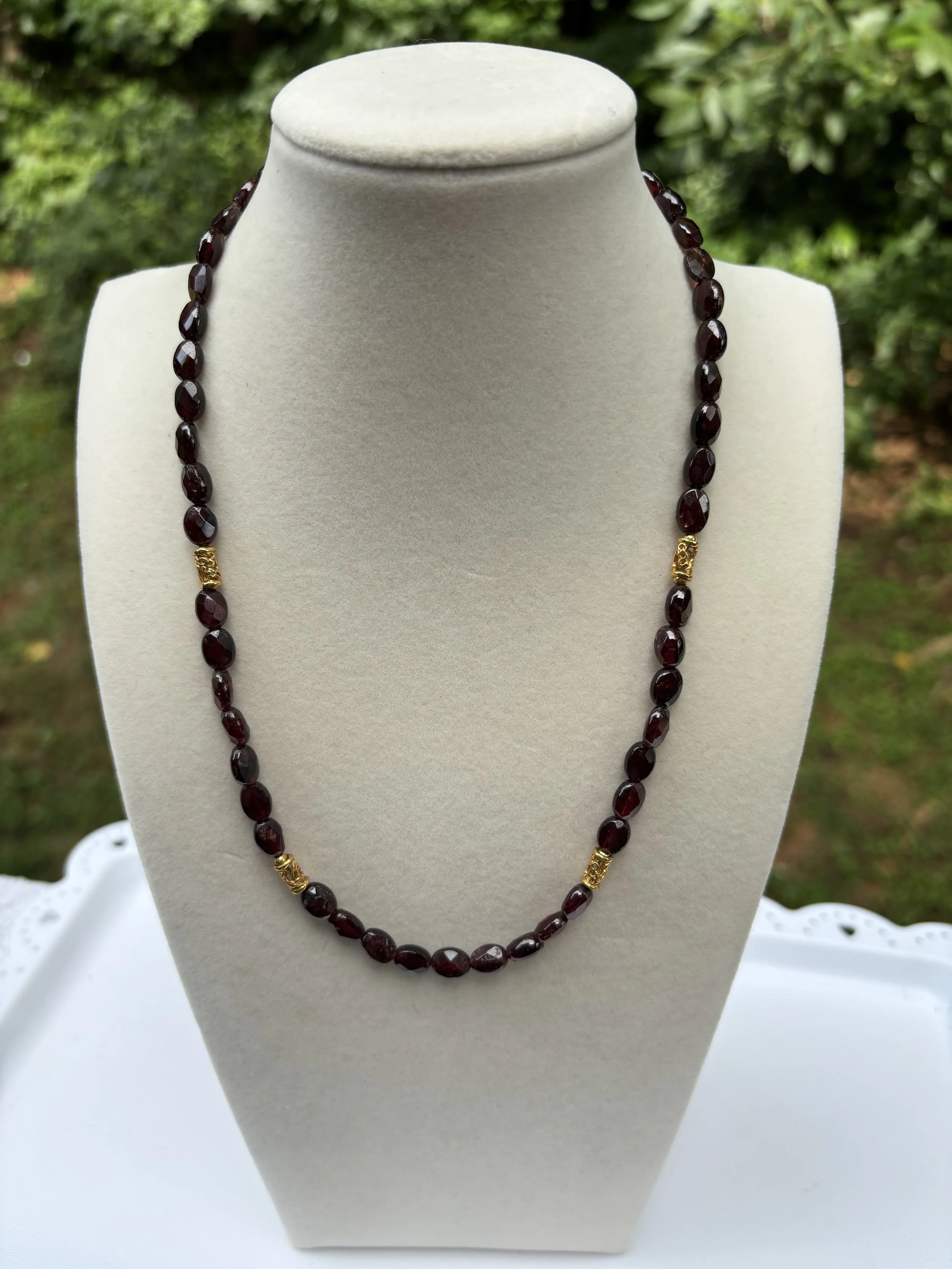 Garnet Necklace 2.jpg