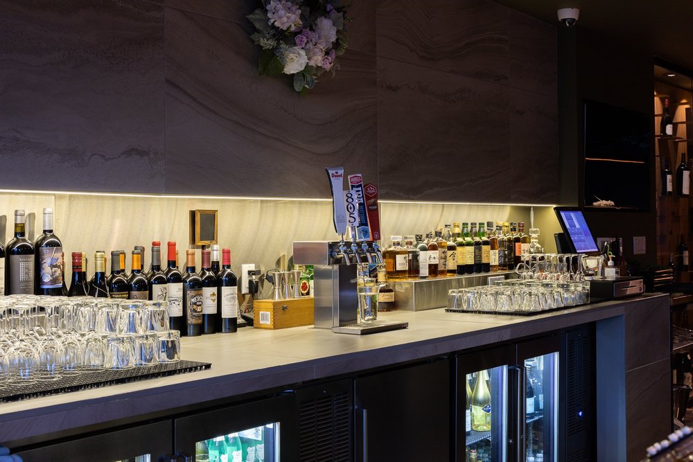 Bar photo 2