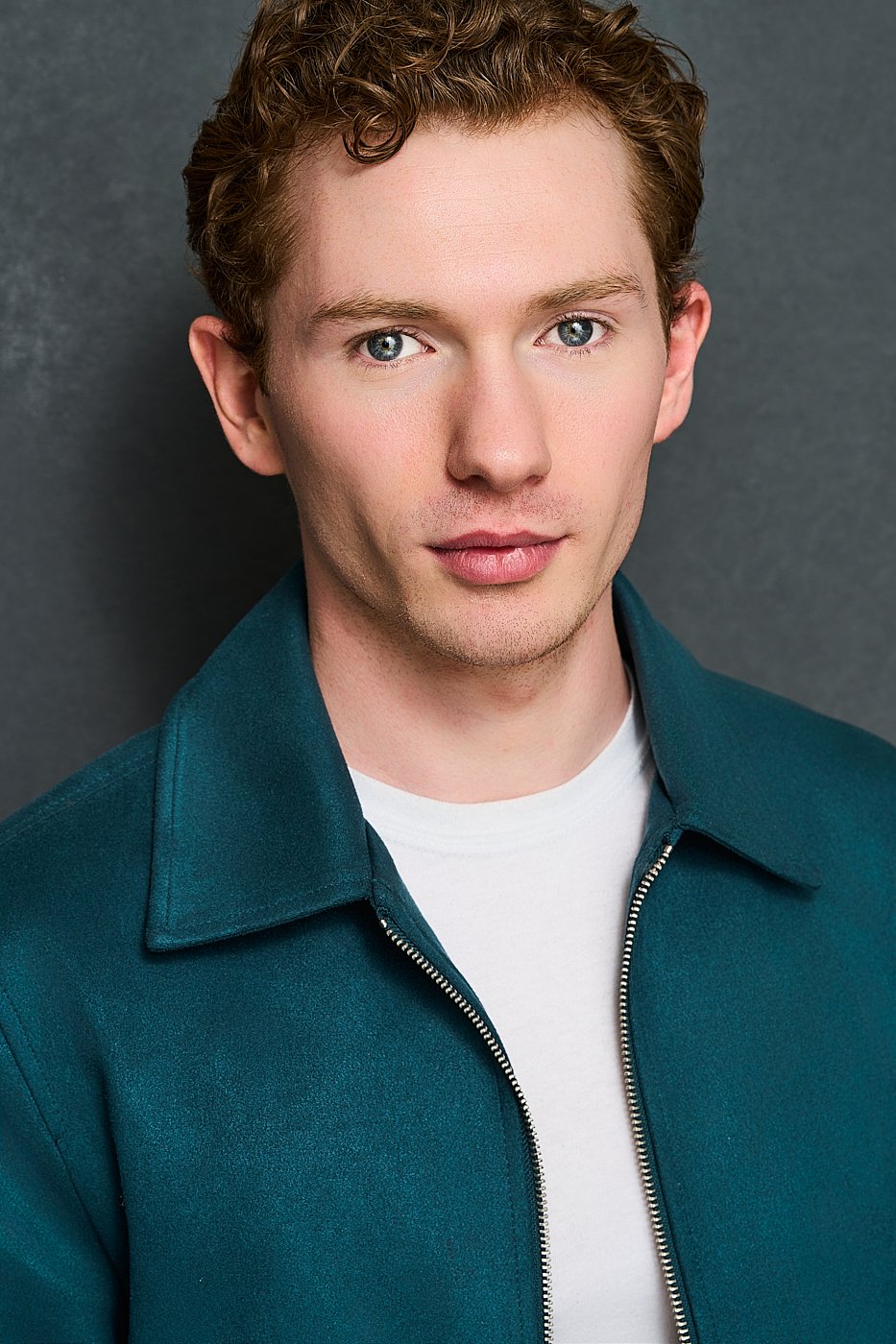 Photographed by Stephanie Girard: @stephgirardheadshots