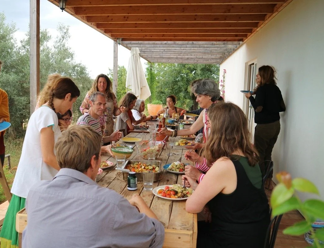 group-eating-outside.jpg