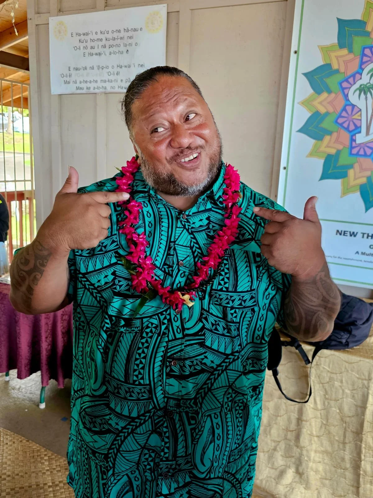 Guest performer wearing flower lei at New Thought Center of Hawaiʻi