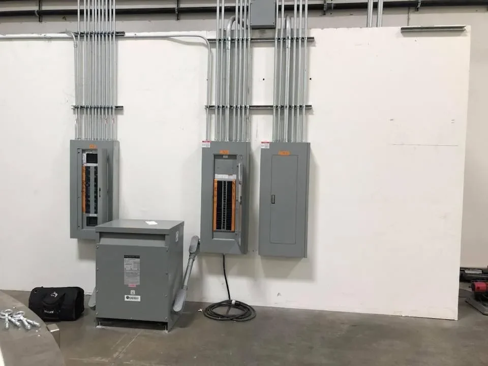 Electrical panels and conduit from the Lineas Construction project archive