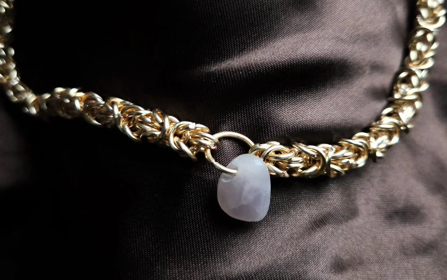16g Handcrafted Byzantine Weave chain. This piece took a lot out of my hands but I finished it :) now it can be yours!

✨ Handcrafted Chain Mail Necklace | Hypoallergenic | Nickel-Free | Non-Tarnish Copper &amp; Stainless Steel ✨

Elevate your jewelr