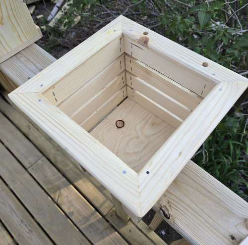 planter box empty top view web ready.png