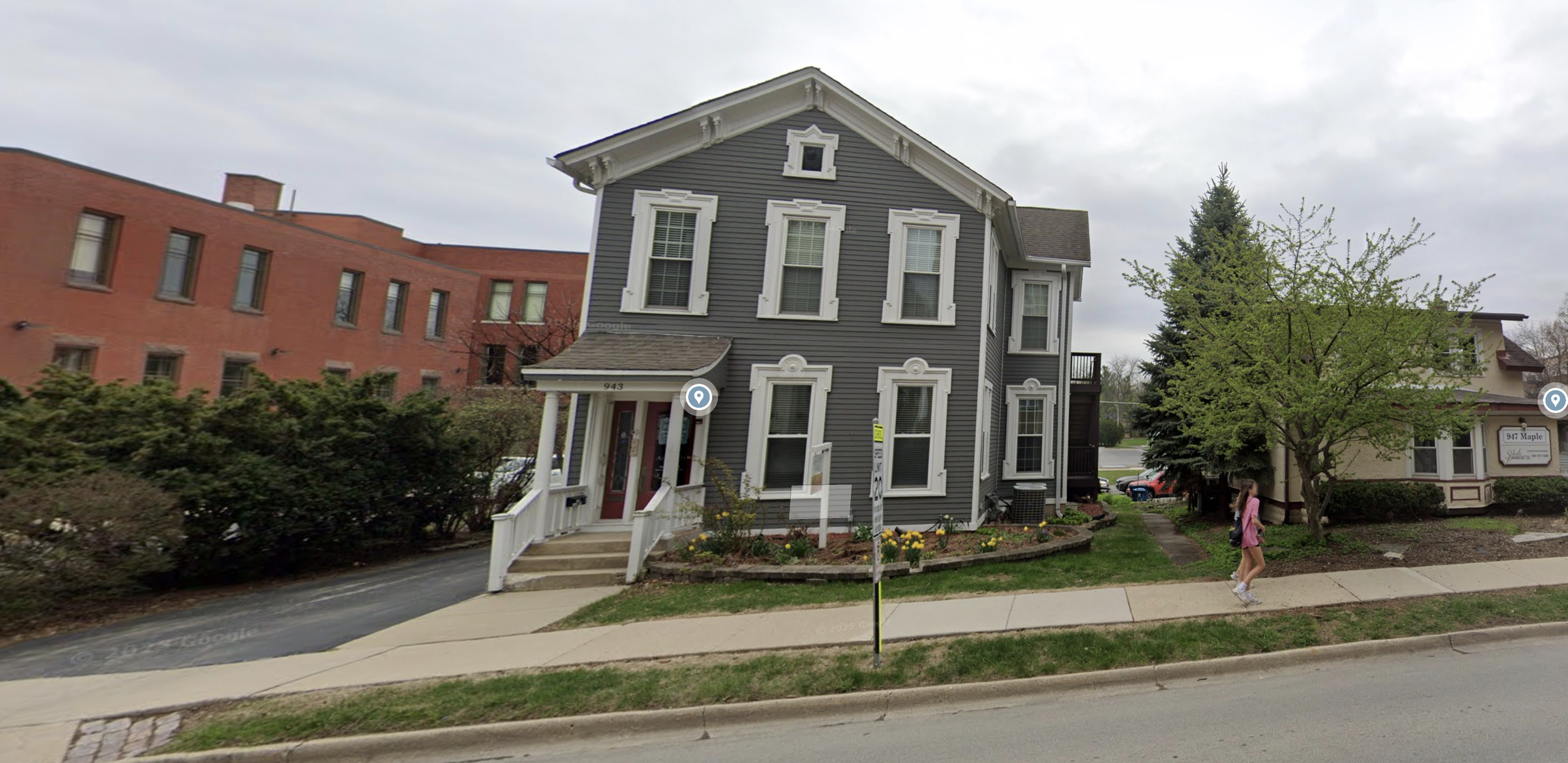 943 Maple Avenue Downers Grove
