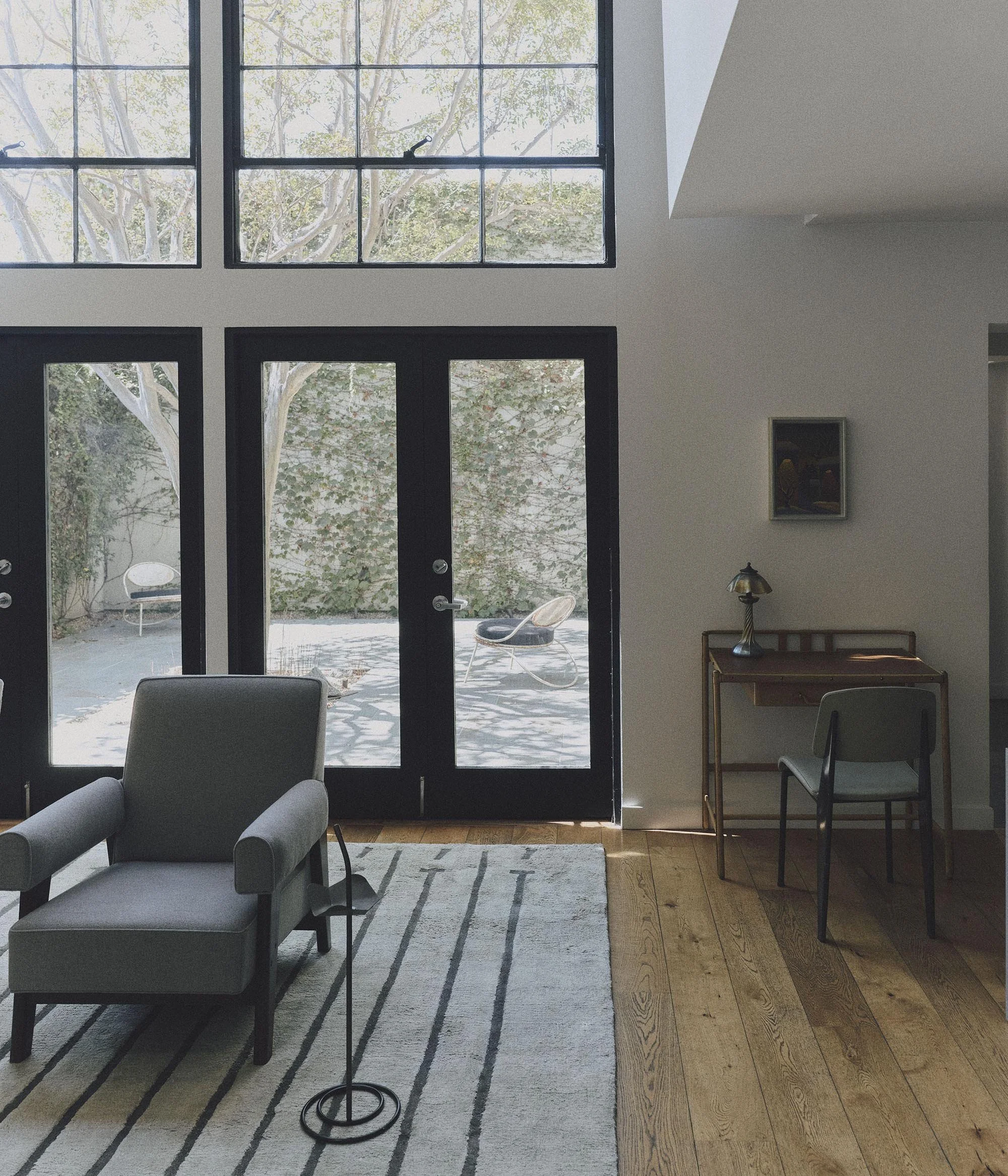 20250916_DBaum_SeventhHouse_LivingRoomNextToKitchen_0117.jpg