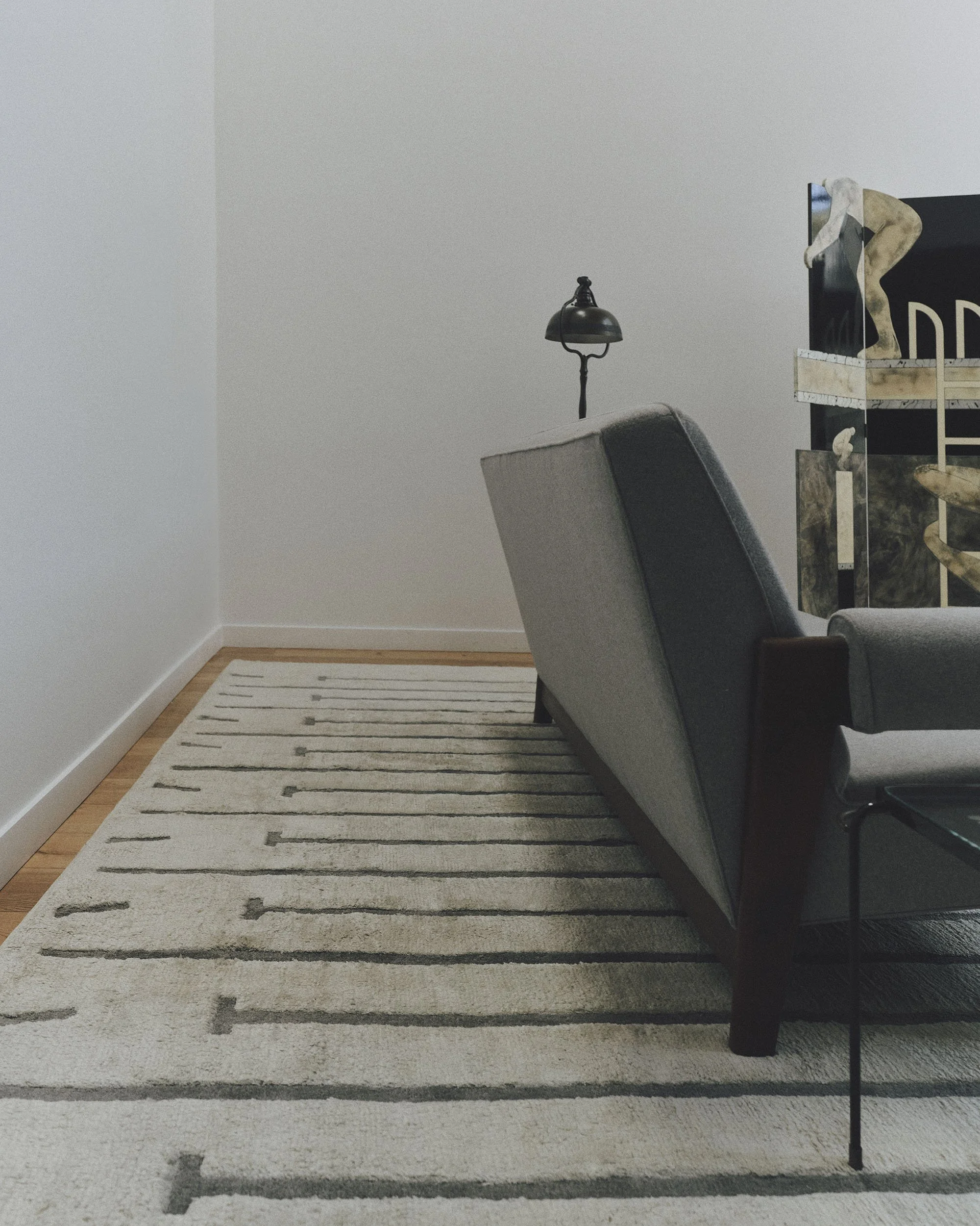 20250916_DBaum_SeventhHouse_LivingRoomNextToKitchen_0106.jpg