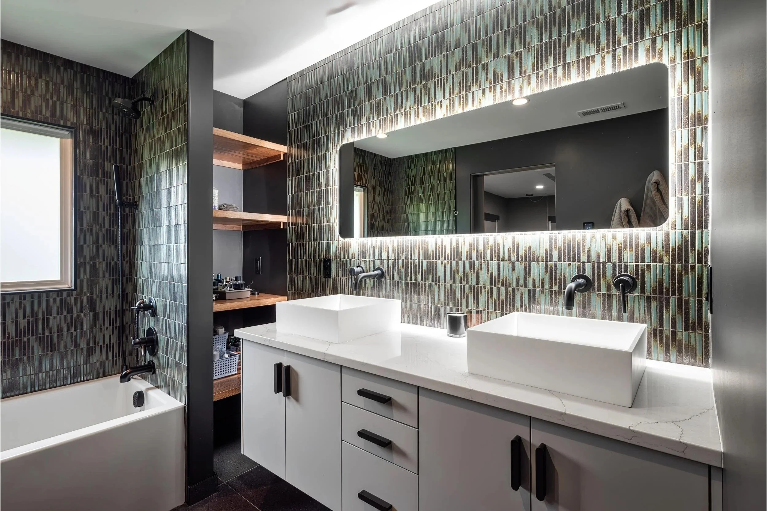 Rhodes-WestSeattleGatewood-Renovation-60.jpg
