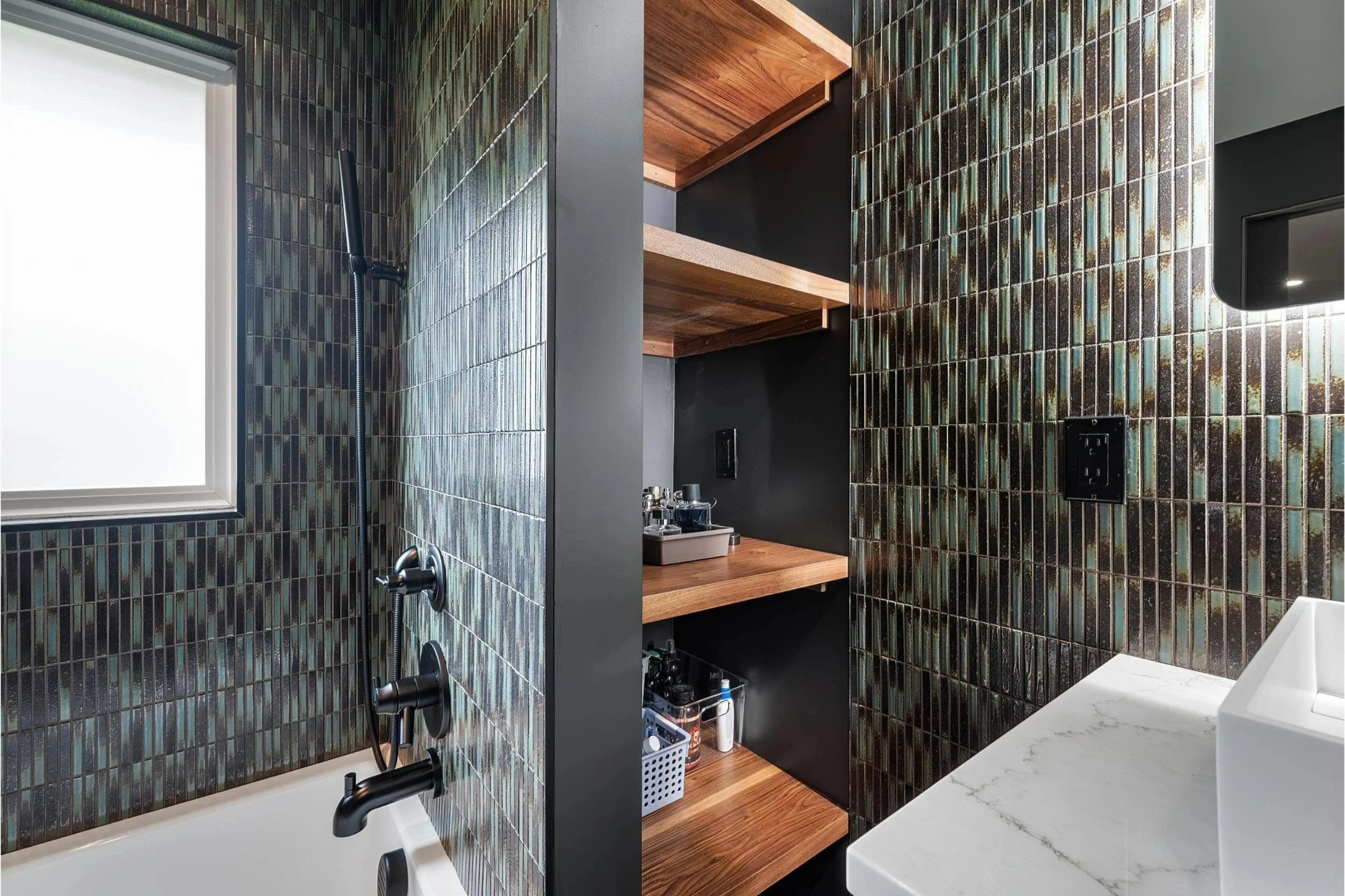 Rhodes-WestSeattleGatewood-Renovation-56.jpg