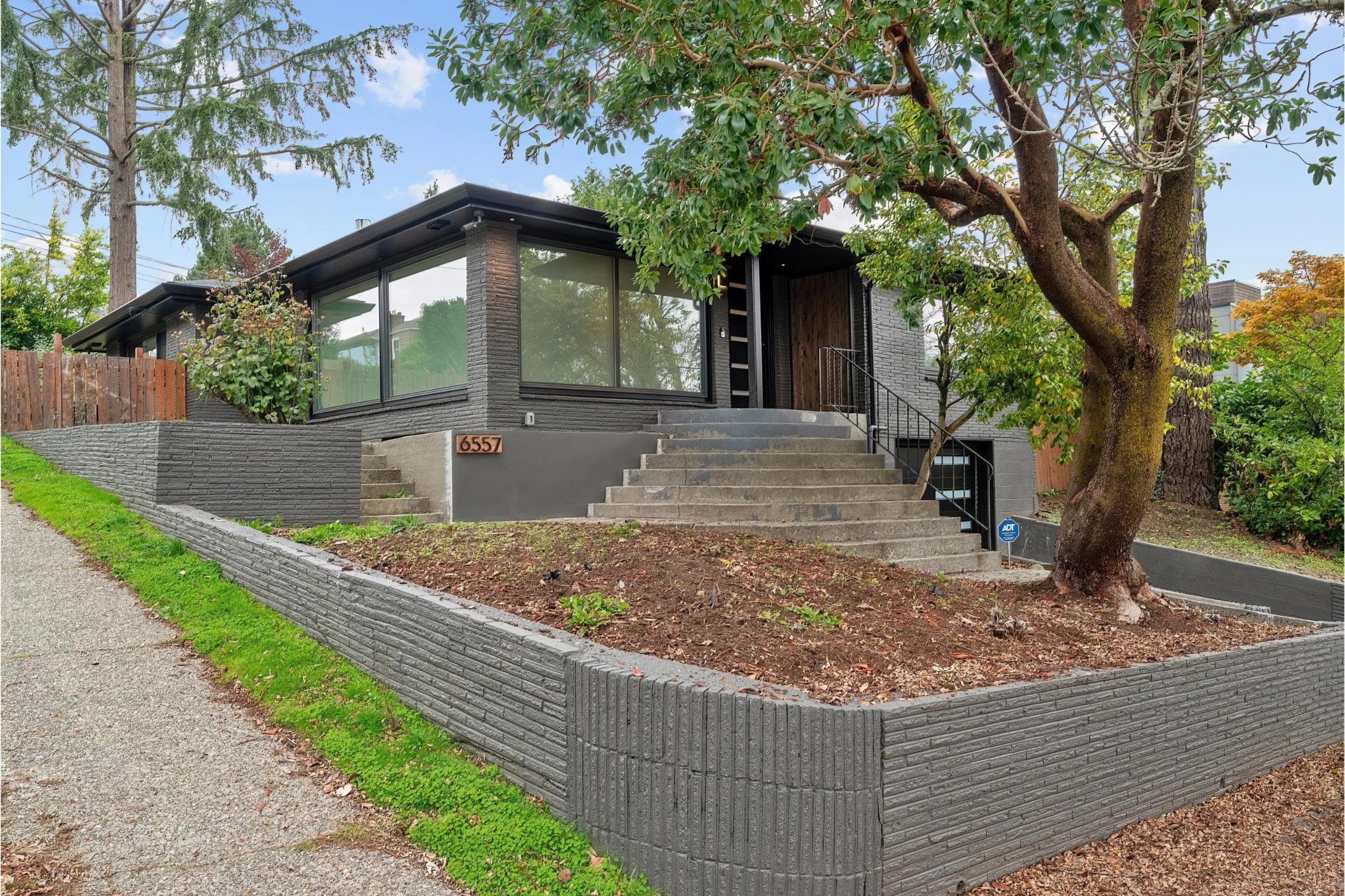 Rhodes-WestSeattleGatewood-Renovation-55.jpg