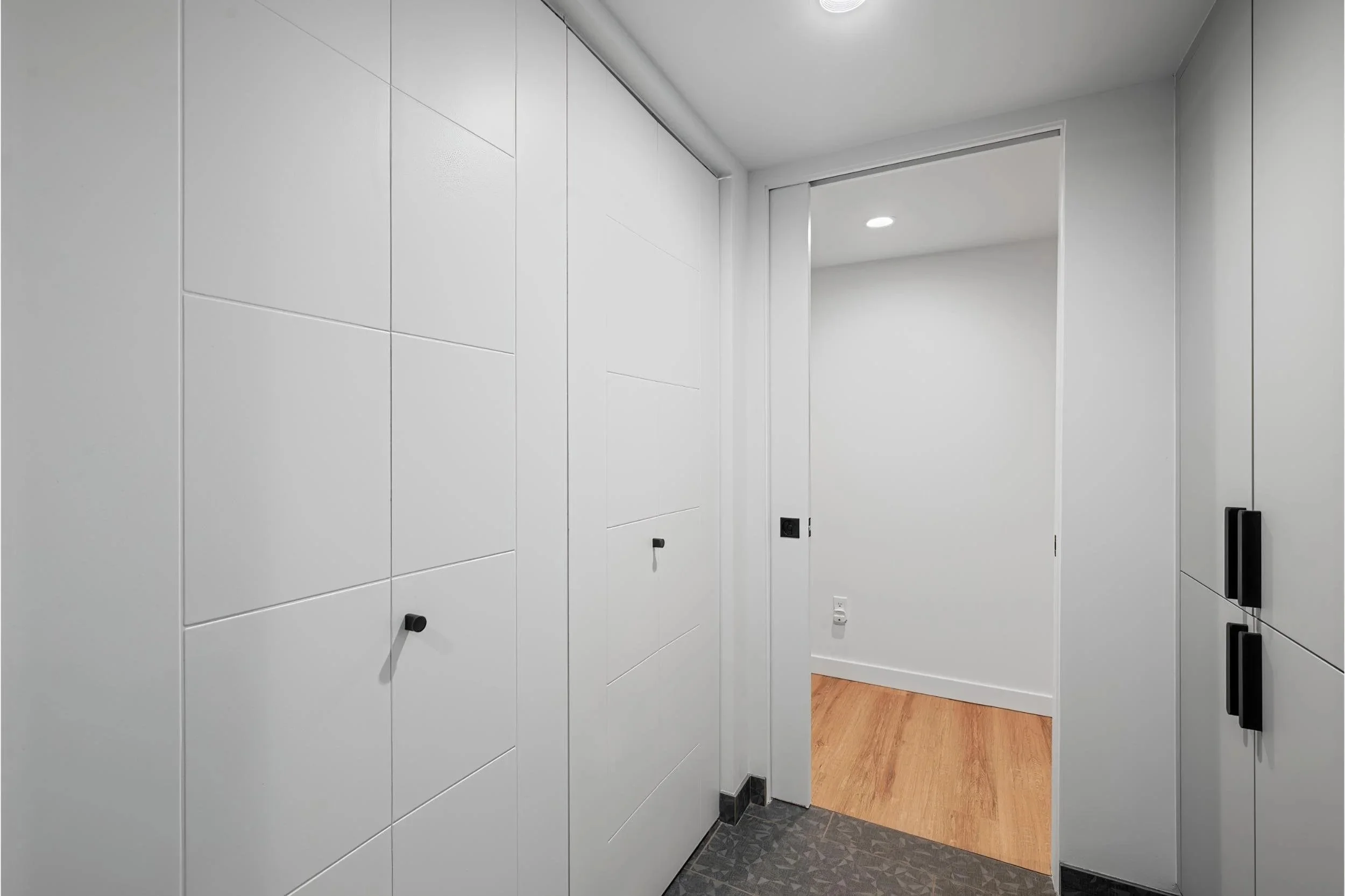 Rhodes-WestSeattleGatewood-Renovation-32.jpg