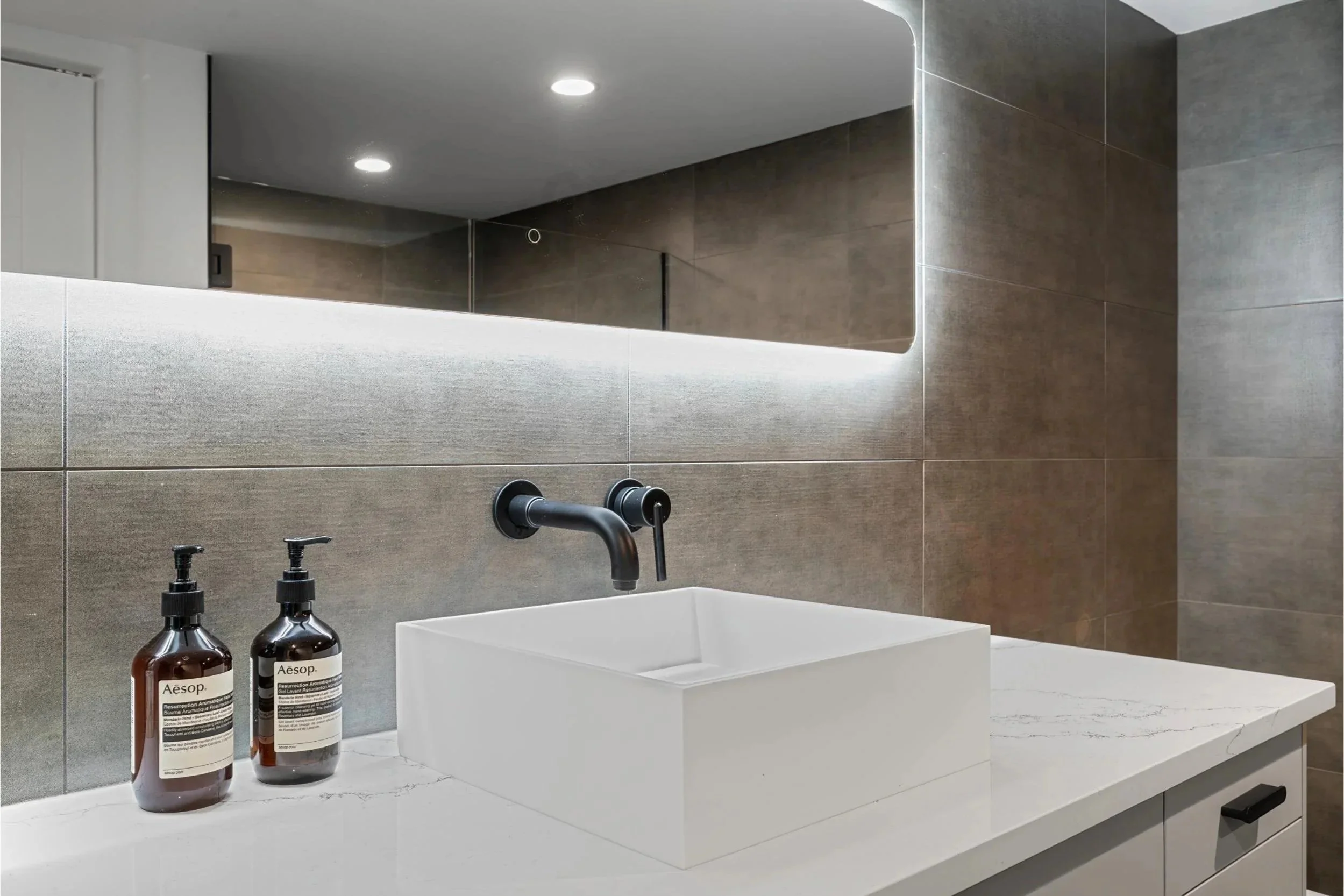 Rhodes-WestSeattleGatewood-Renovation-31.jpg