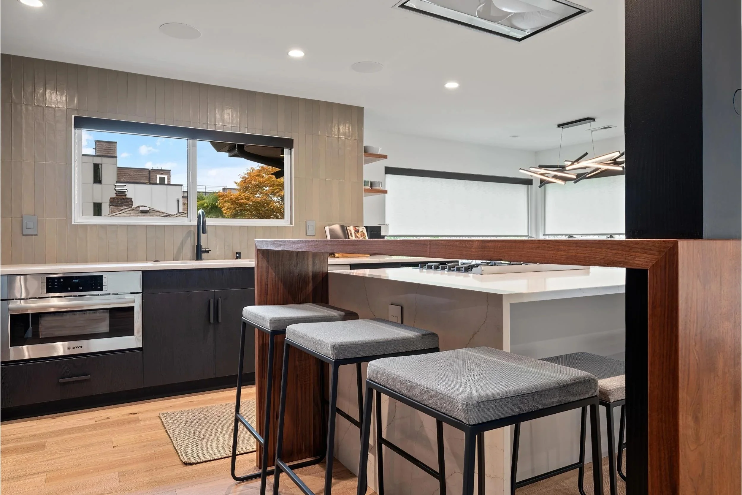 Rhodes-WestSeattleGatewood-Renovation-15.jpg