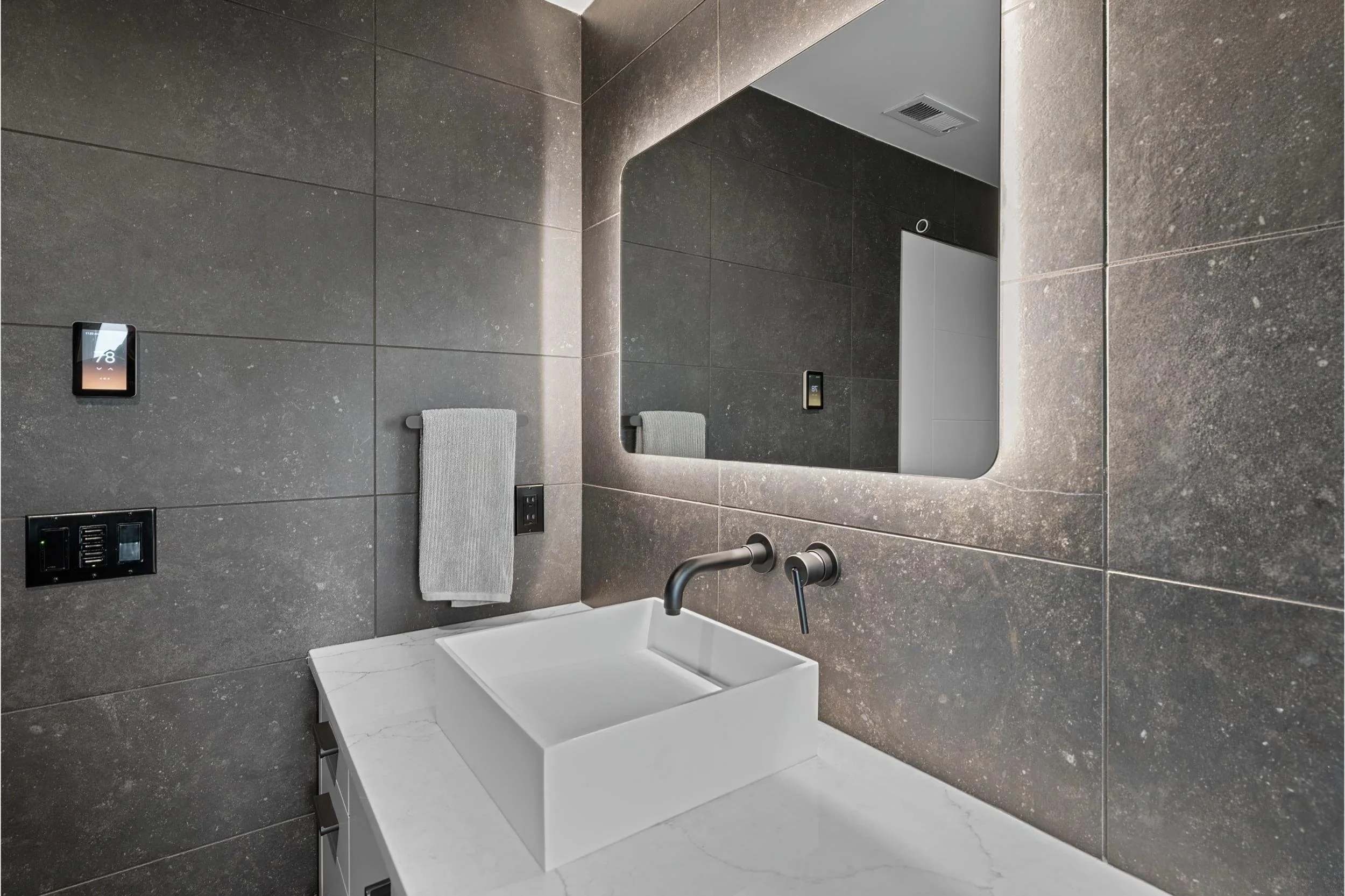 Rhodes-WestSeattleGatewood-Renovation-9.jpg