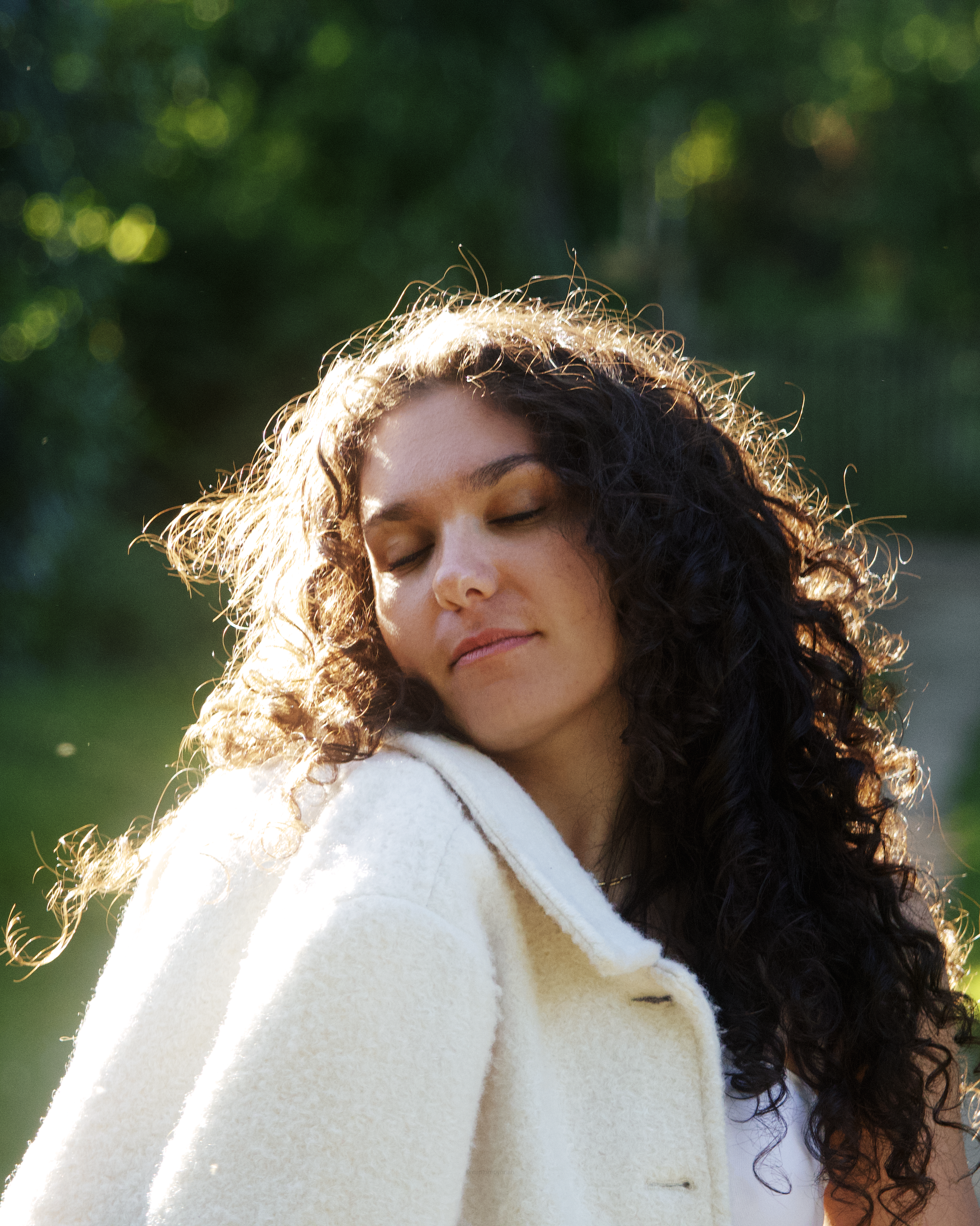 Noemie Portrait 3.PNG
