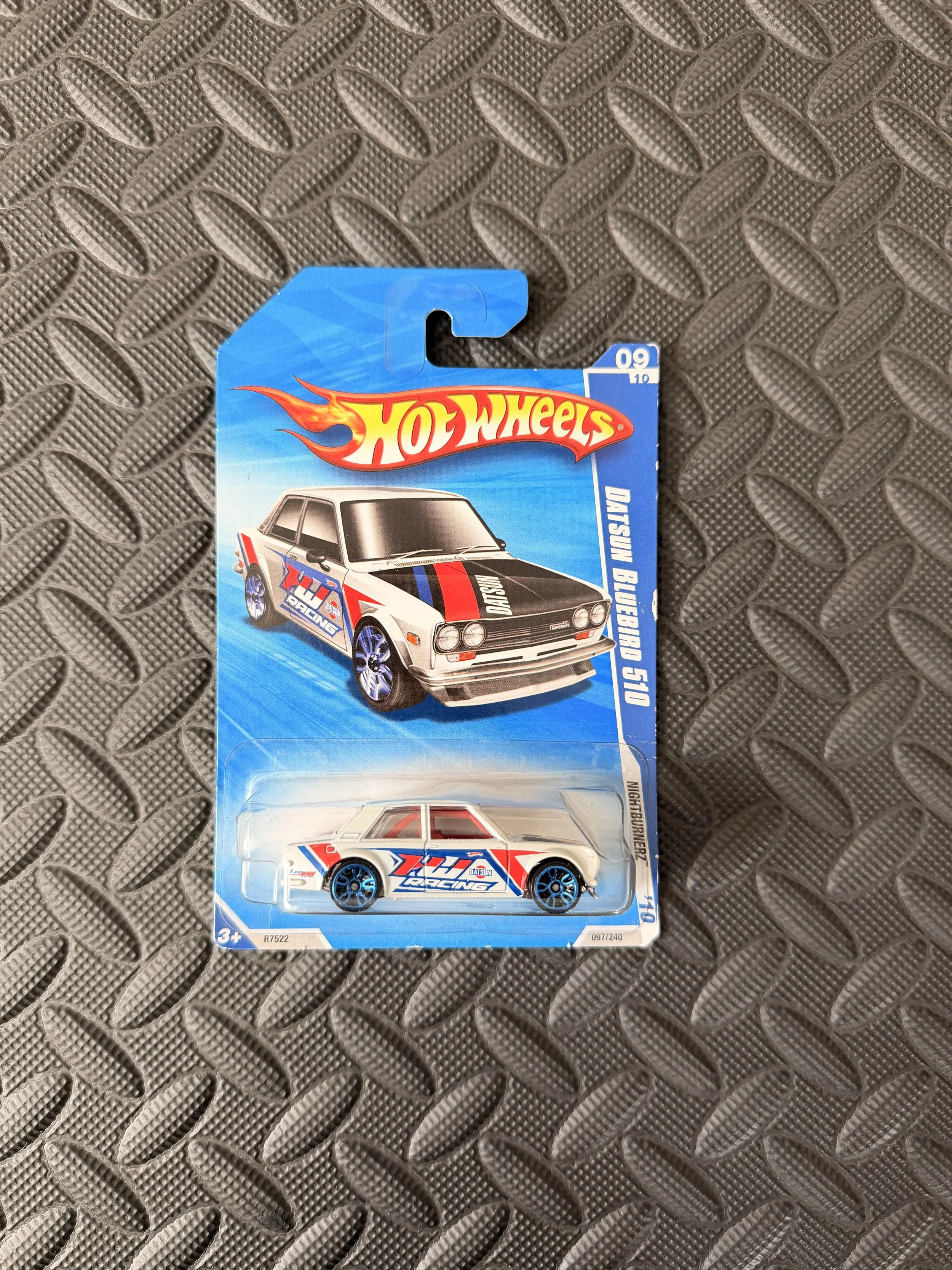 ‘69 Datsun Bluebird 510 (White)