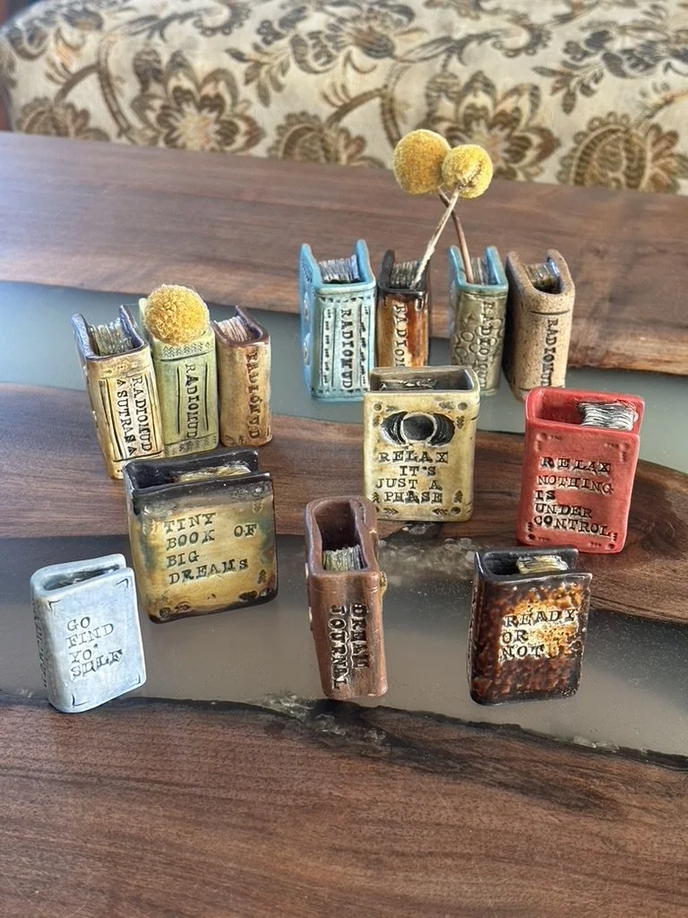 Bud-Vase Magnets