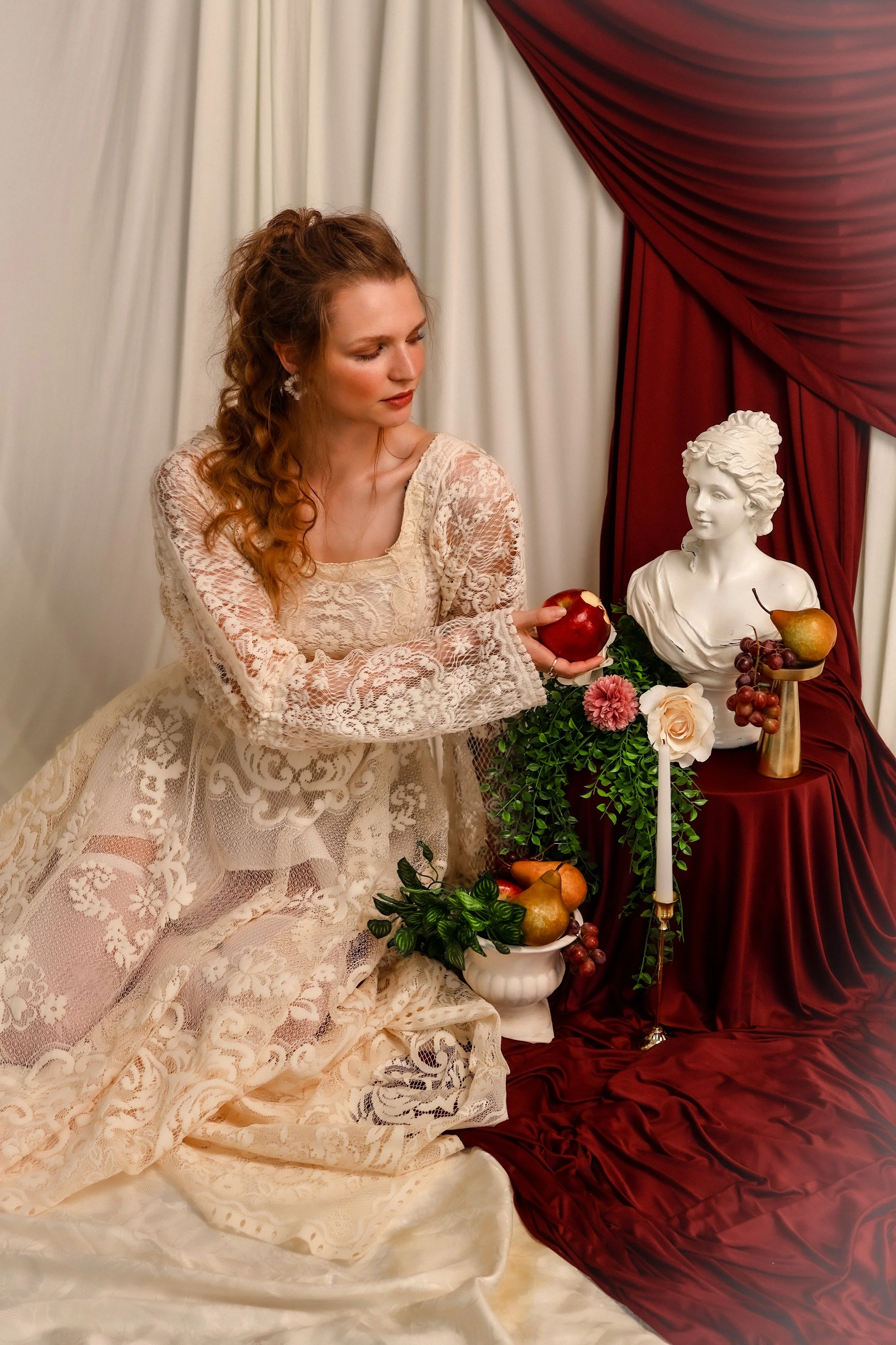 Photographer: Dreamily Portraits
Makeup Artist: Maylissa Lewis