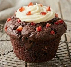 Chocolate Strawberry Muffins 6pk