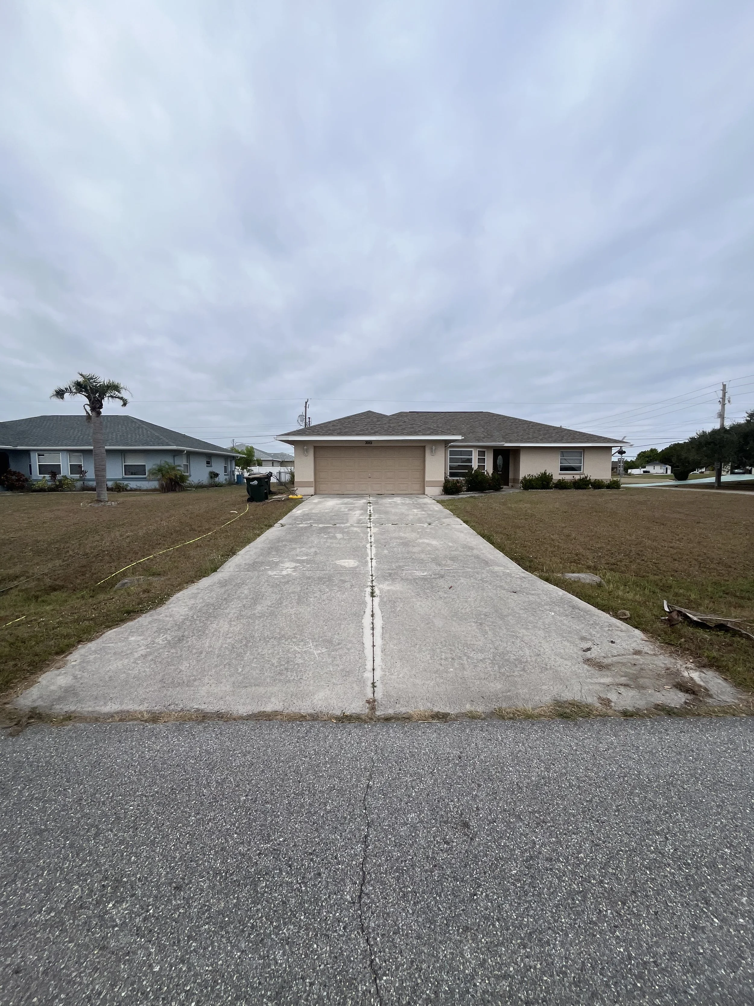 DIRTY DRIVEWAY