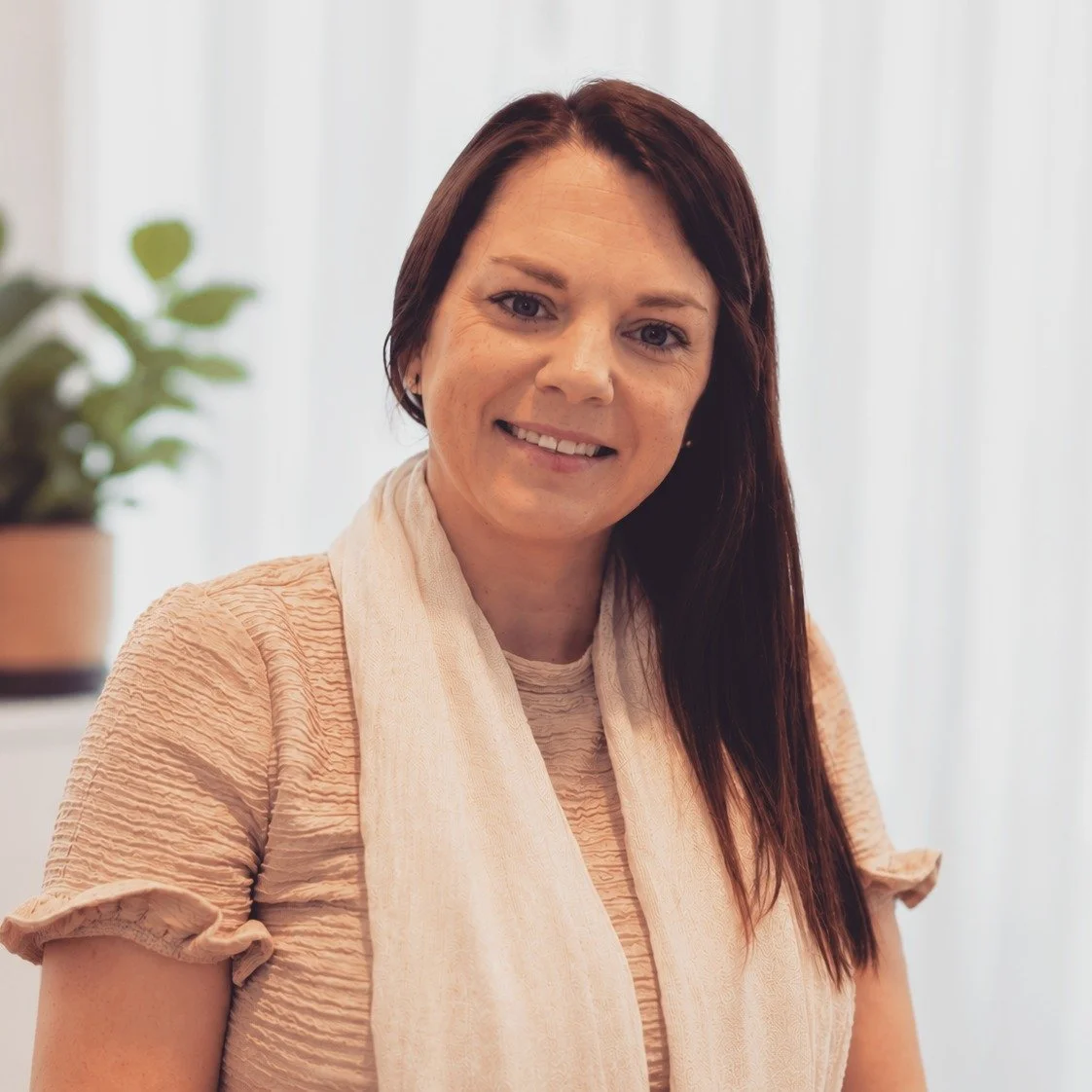 WHO AM I?

Hi, I'm Casey! 

I'm the face behind Simply Admin VA, and I have over 15 years of experience in property management and administration.

After spending many years supporting real estate agencies across Melbourne, including stepping into bu