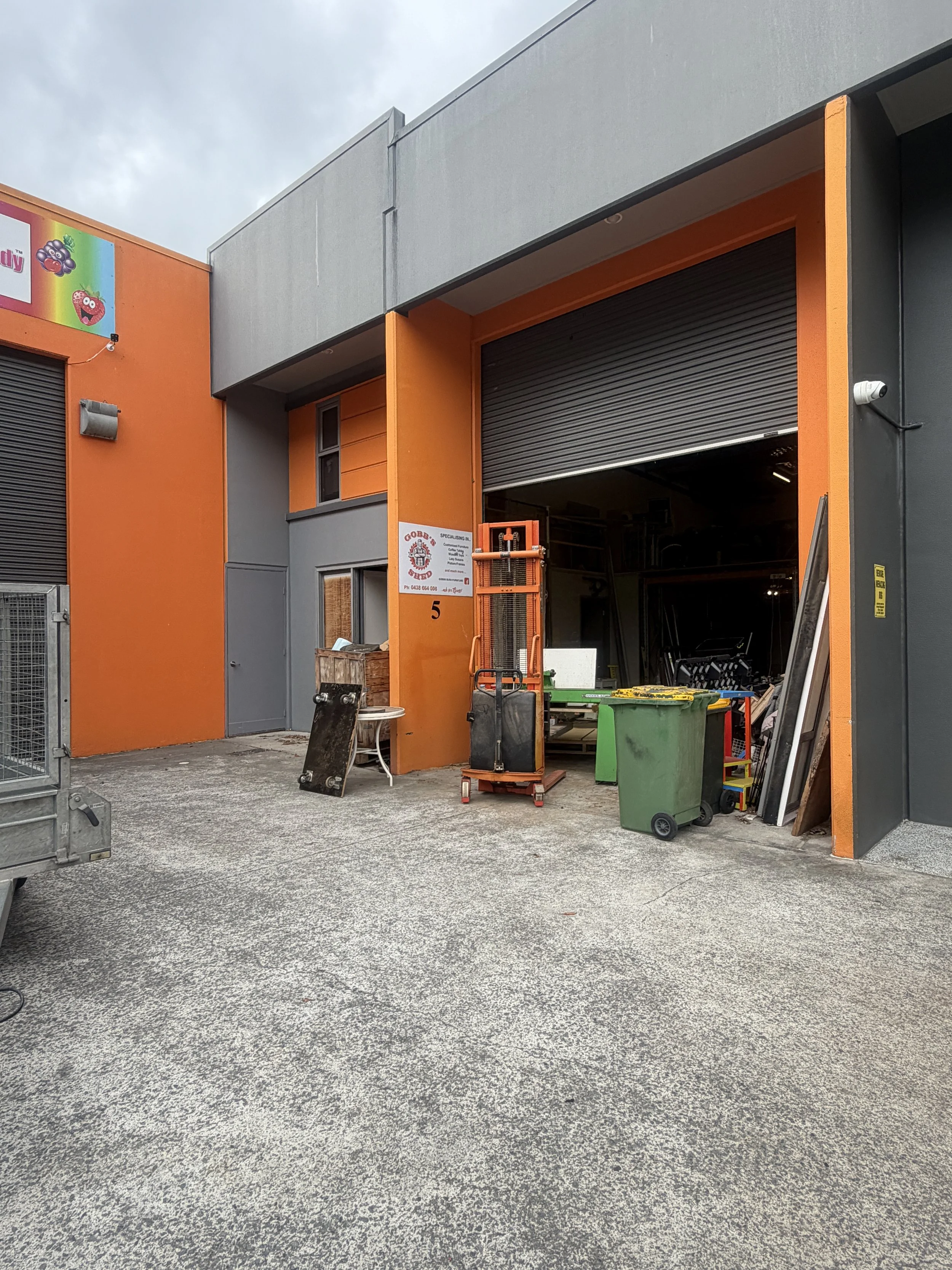 FOR LEASE - 124m²* Warehouse