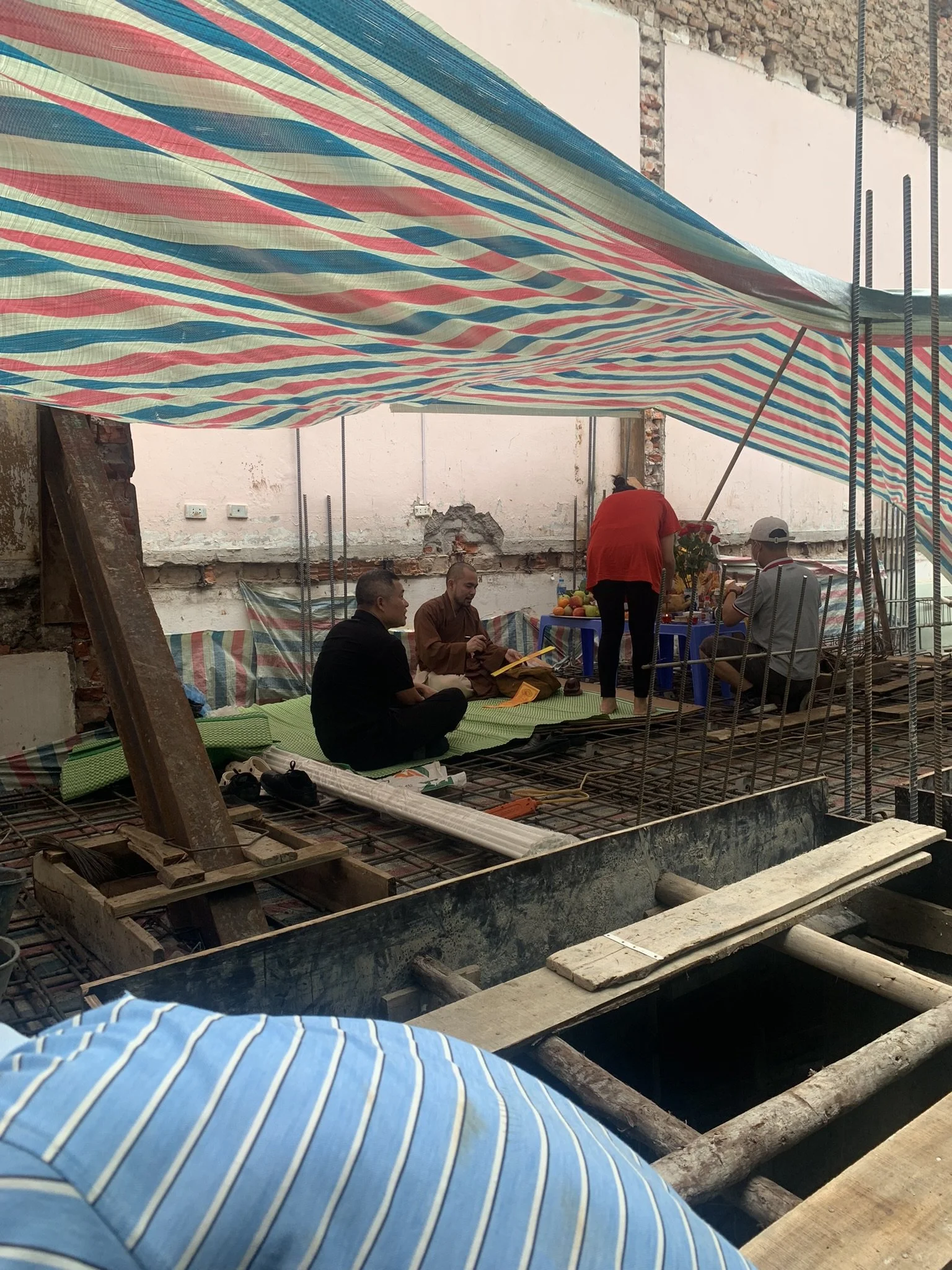 Thi công móng nhà phố Khâm Thiên - ảnh 1